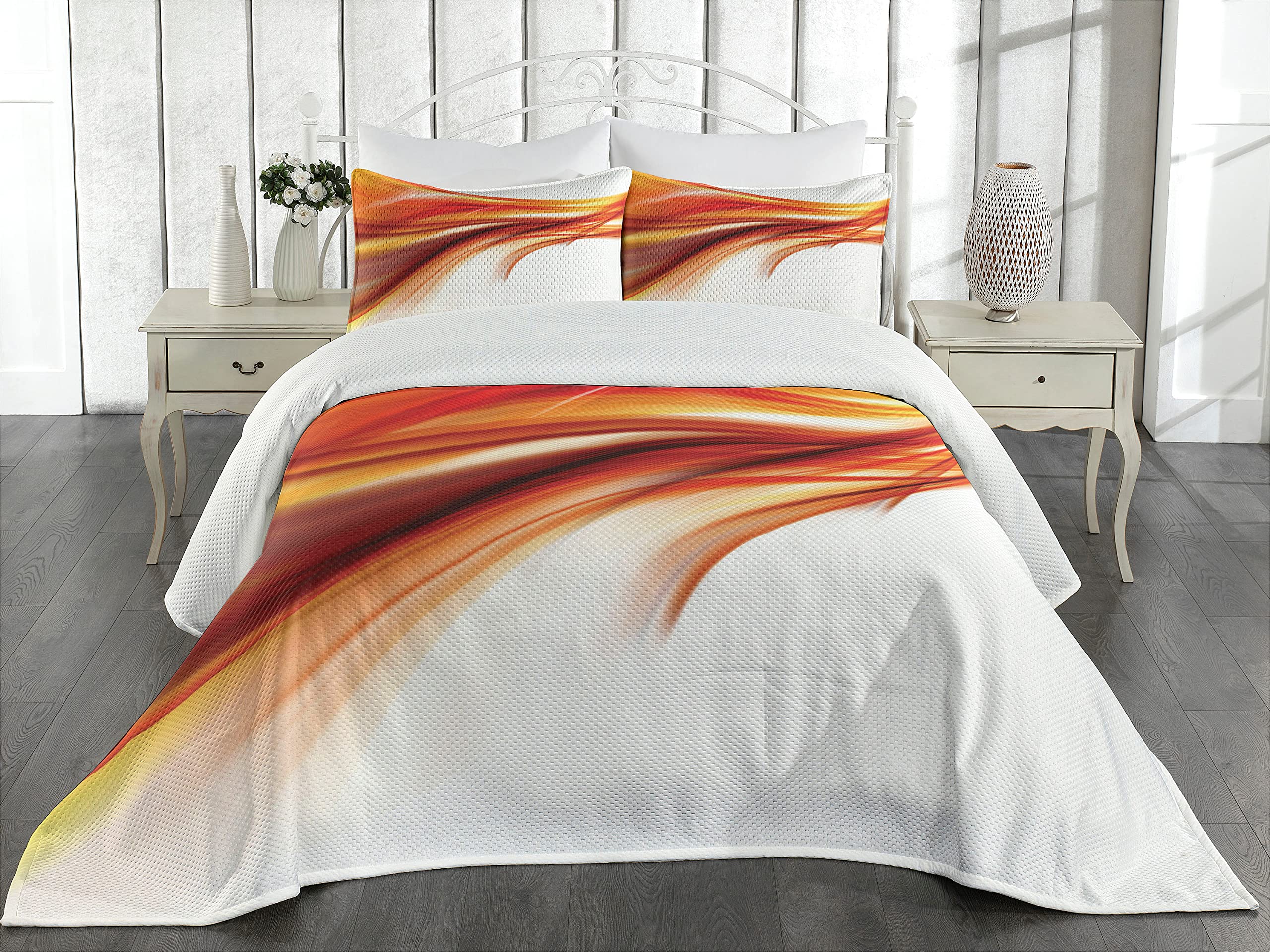 Ambesonne Abstract Coverlet, Modern Contemporary Abstract Smooth Lines Blurred Smock Art Flowing Rays Print, 3 Piece Decorative Quilted Bedspread Set with 2 Pillow Shams, King Size, Orange Red