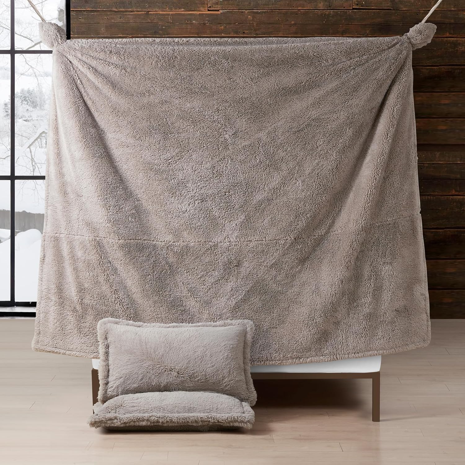 Byourbed Tibetan Mastiff - Coma Inducer® Oversized King Comforter