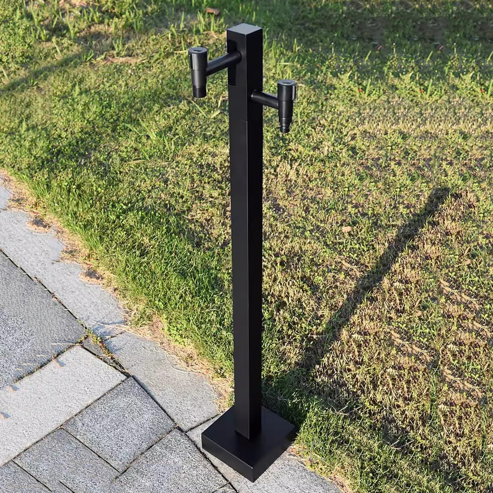 ZYCHSJXA Stainless Steel Independent Hose Reel with Garden Water Tap & Double Faucet: Ideal Solution for Efficient Patio and Courtyard Irrigation.