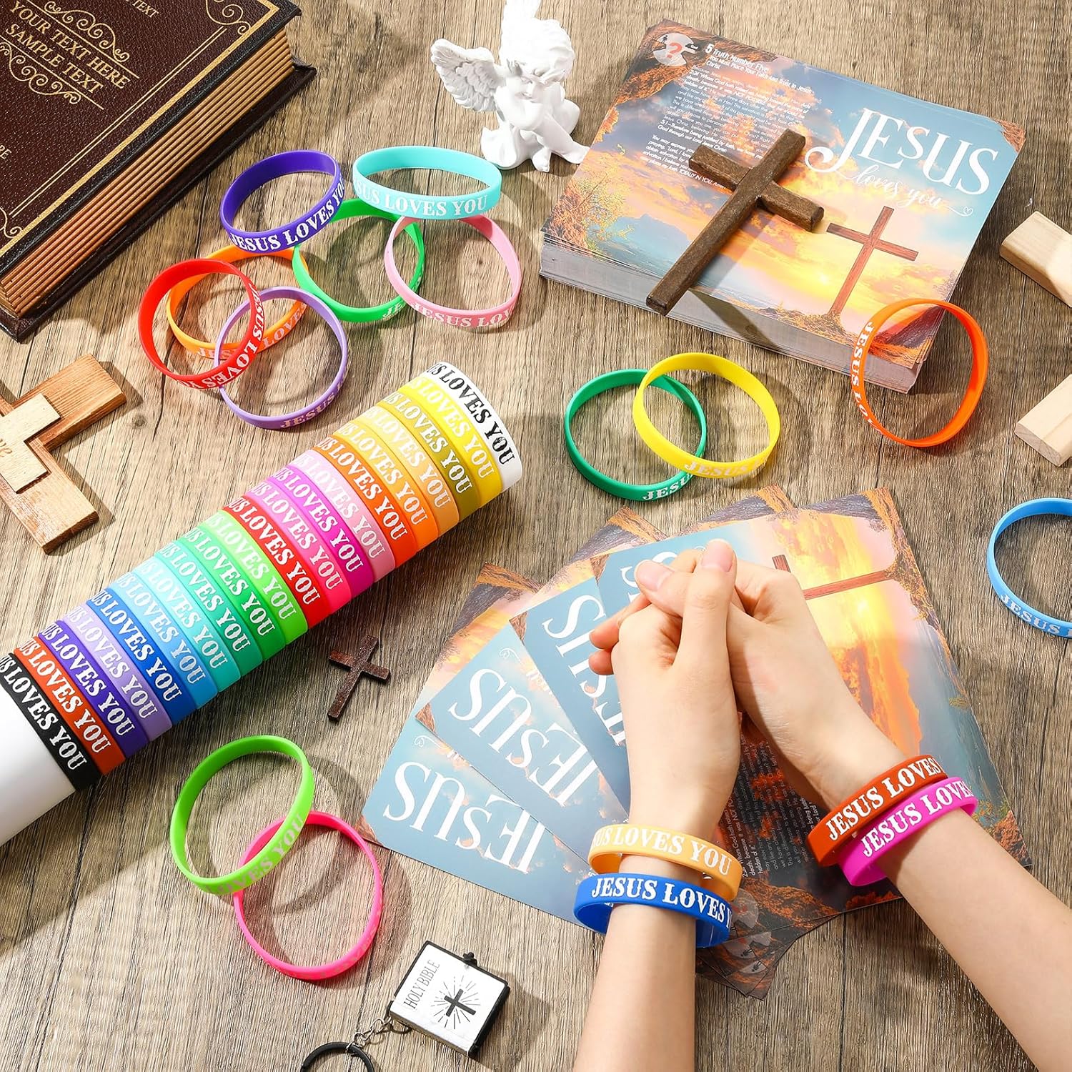 Jerify 100 Sets Jesus Loves You Silicone Wristbands with Bible Verse Cards Christian Rubber Bracelets Inspirational Christian Religious Party Favor Gift for Men Women ID Wristbands
