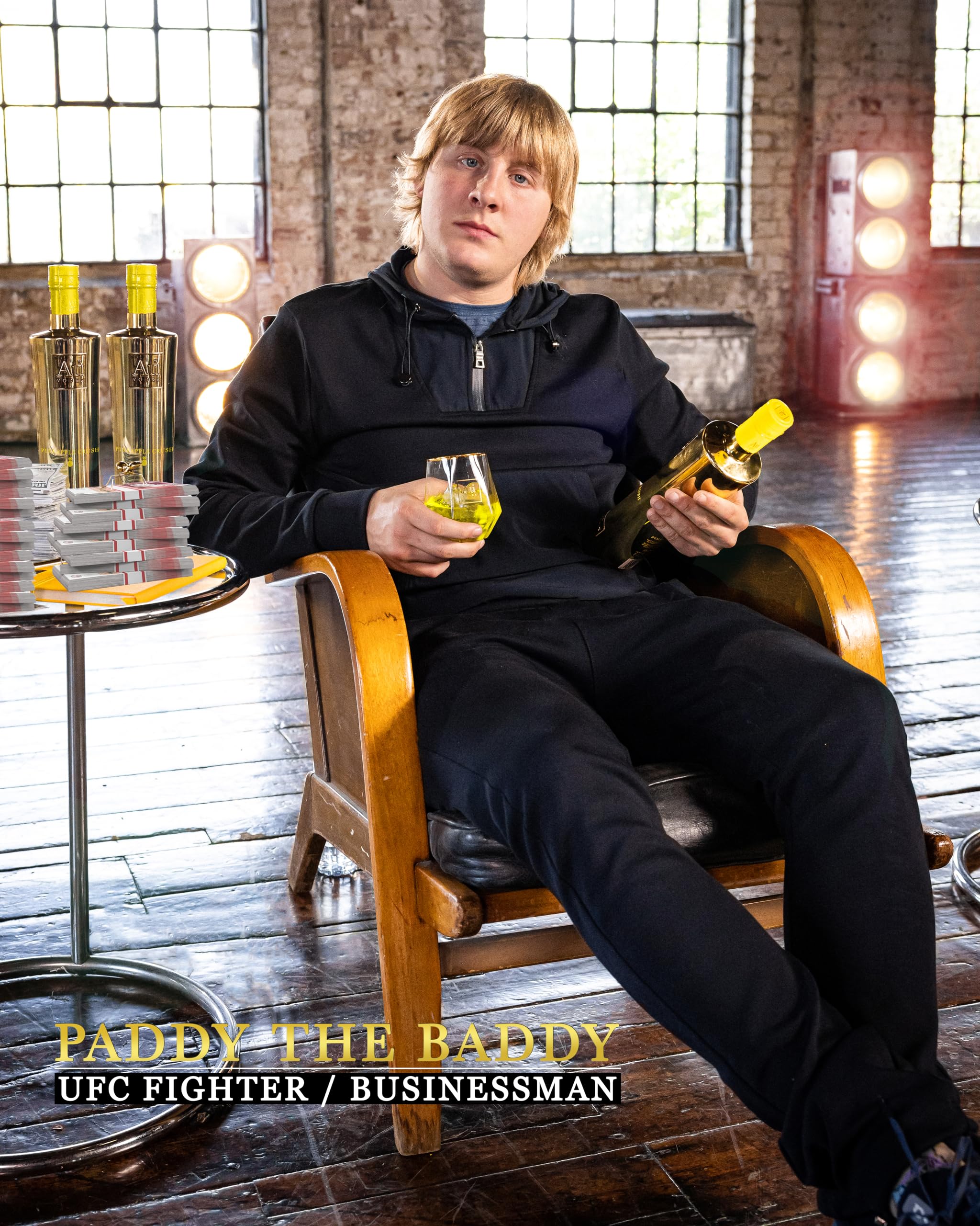 Au Vodka Pineapple Crush 0,7l (35,2% Vol.)