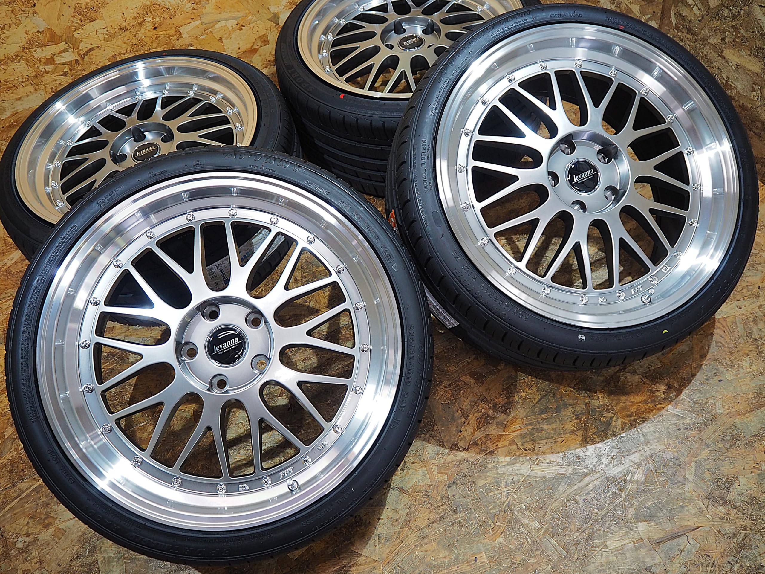 Amazon | levanna V10-EX FFT 19インチ 8.5J+42 5H114.3 ハイパー
