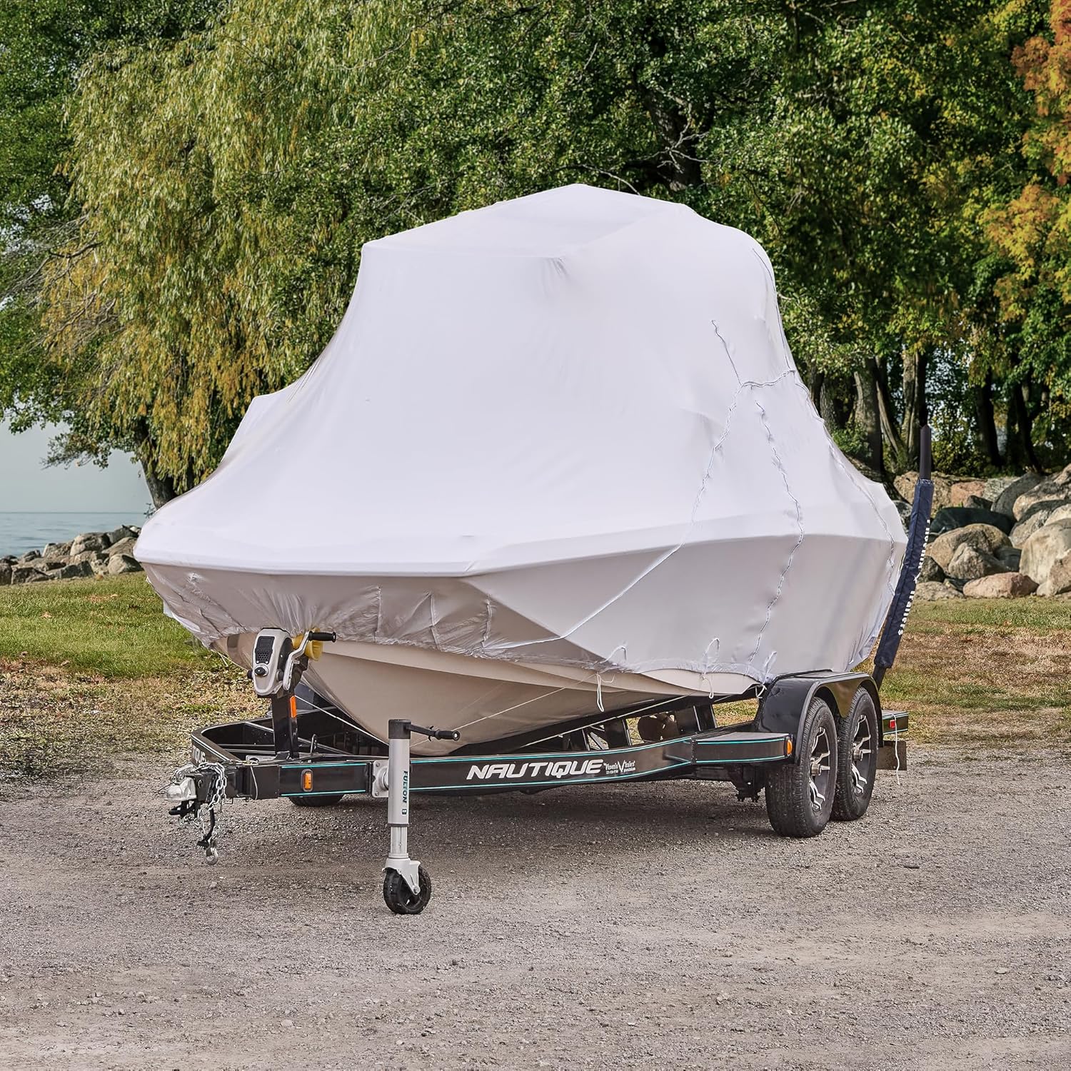 Transhield 21' - 23' V Bow Wake Tower Boat Cover | Covers 100% of The Boat Above The Rub Rail | UV Resistant Marine Heavy Duty Waterproof | Fits V-Hull Ski Boats (Fits V Bow 21', 22' & 23')
