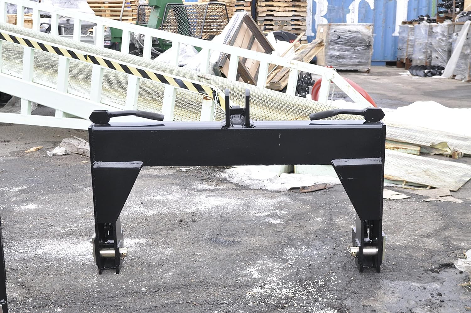 3-Point Quick Hitch, Use Category 2 and 3 Implements on Your CAT 3 Tractor …