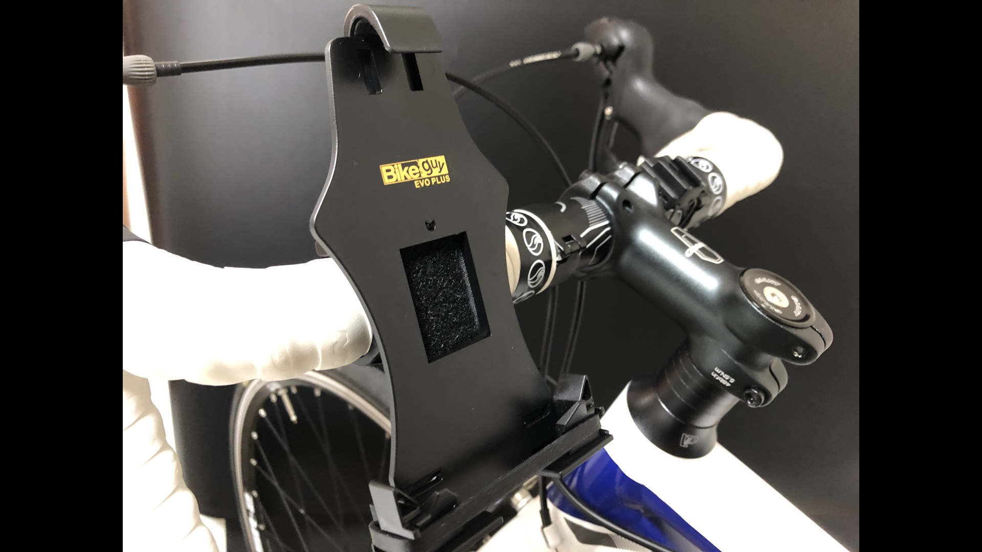 Amazon | UNICO Bikeguy スマホホルダー EVOPLUS ドイツ