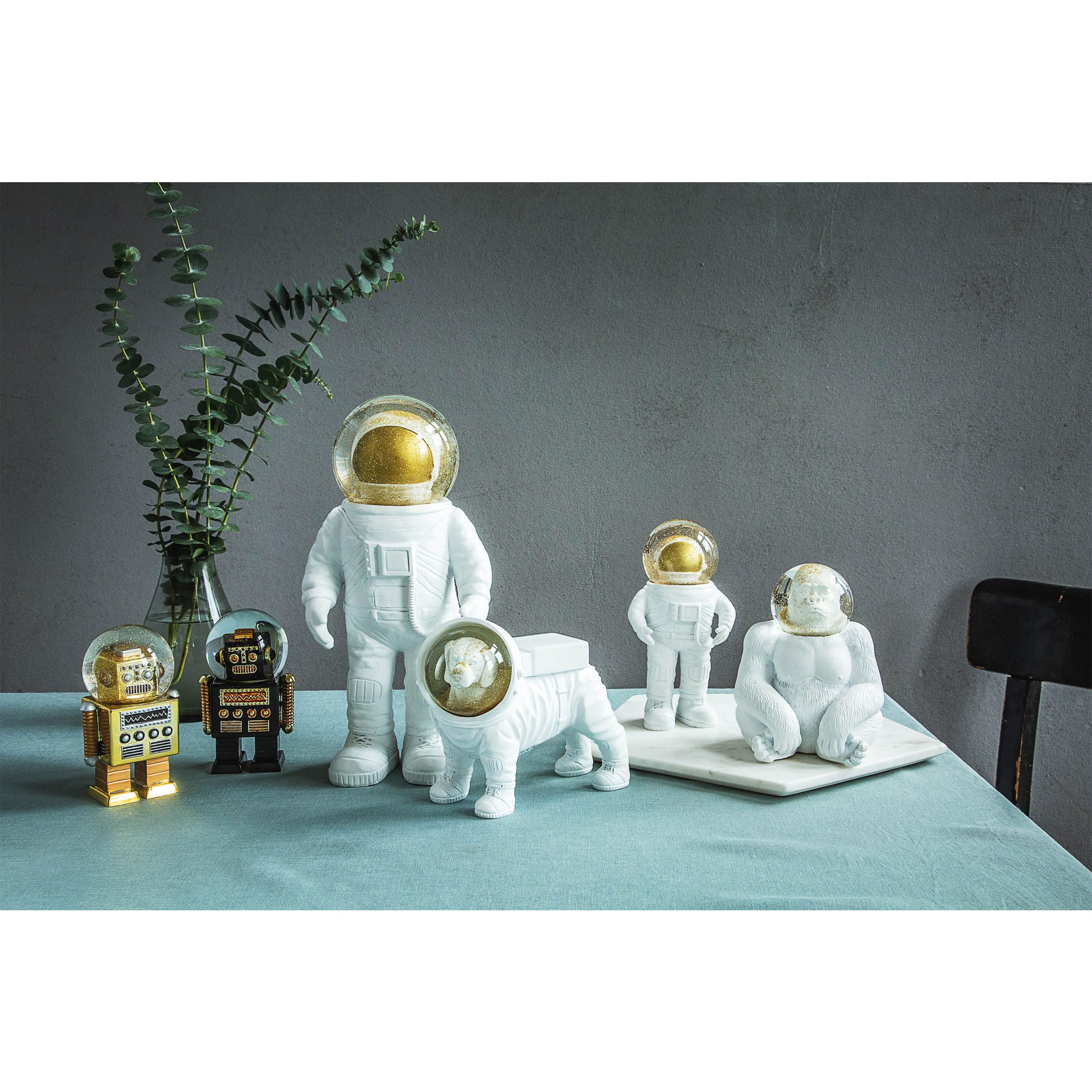 The Astronaut White