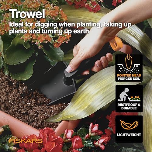 Miniatura 3 de Juego de herramientas de Fiskars para plantas del hogar, con podadora bypass, pala de jardinería, rastrillo y guantes de jardinería LXL para