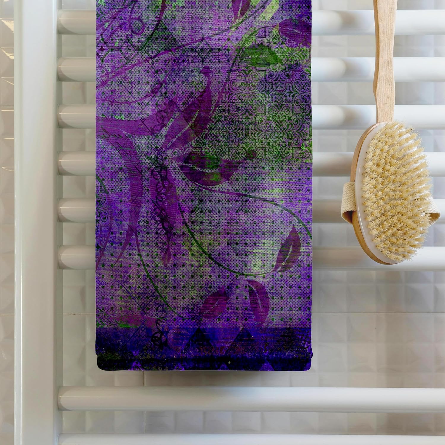 3dRose Plum Purple and Lime Green Diamond Abstract Design with Leaves 22x30 Bath Hand Pool Towel
