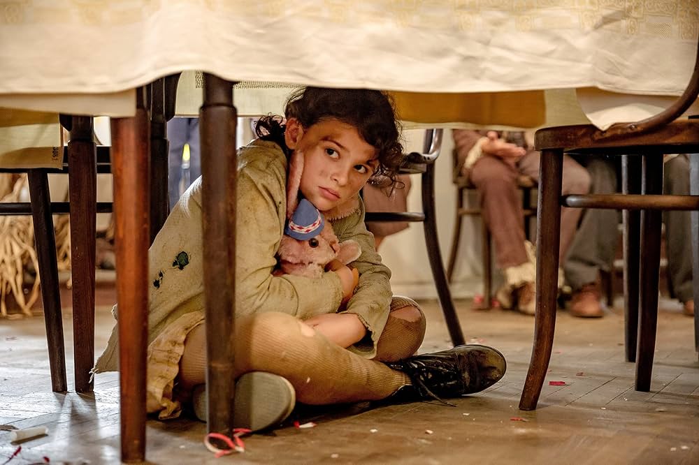 ヒトラーにぬすまれたももいろうさぎ 映画『ヒトラーに盗られたうさぎ』オフィシャルサイト 11月下旬