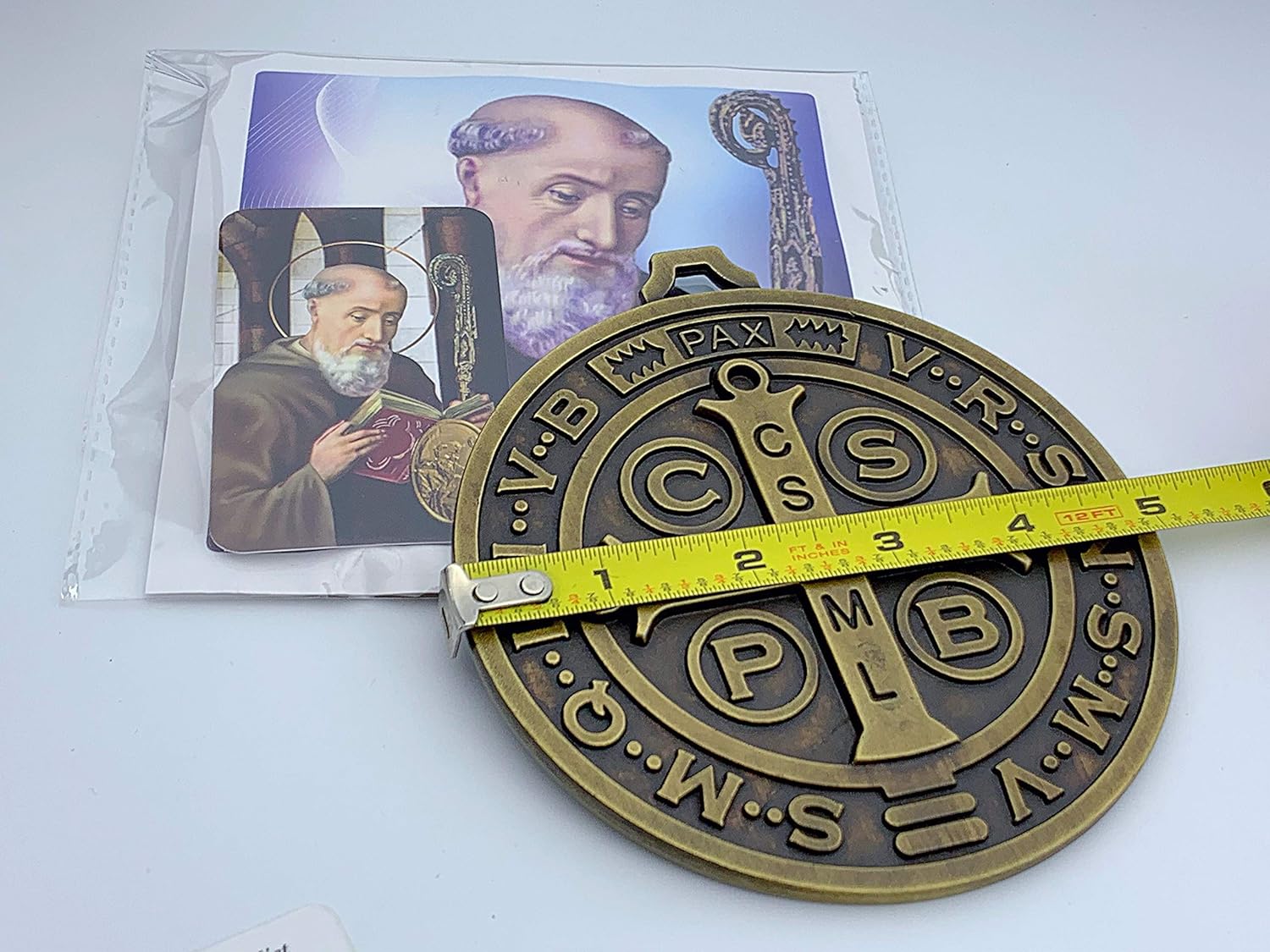EXTRA LARGE 5 INCH ST BENEDICT CROSS MEDAL VINTAGE BRASS TONE FINISH FOR WALL OR DESK DISPLAY/MEDALLA DE SAN BENITO EXTRA GRANDE 5 PULGADAS/