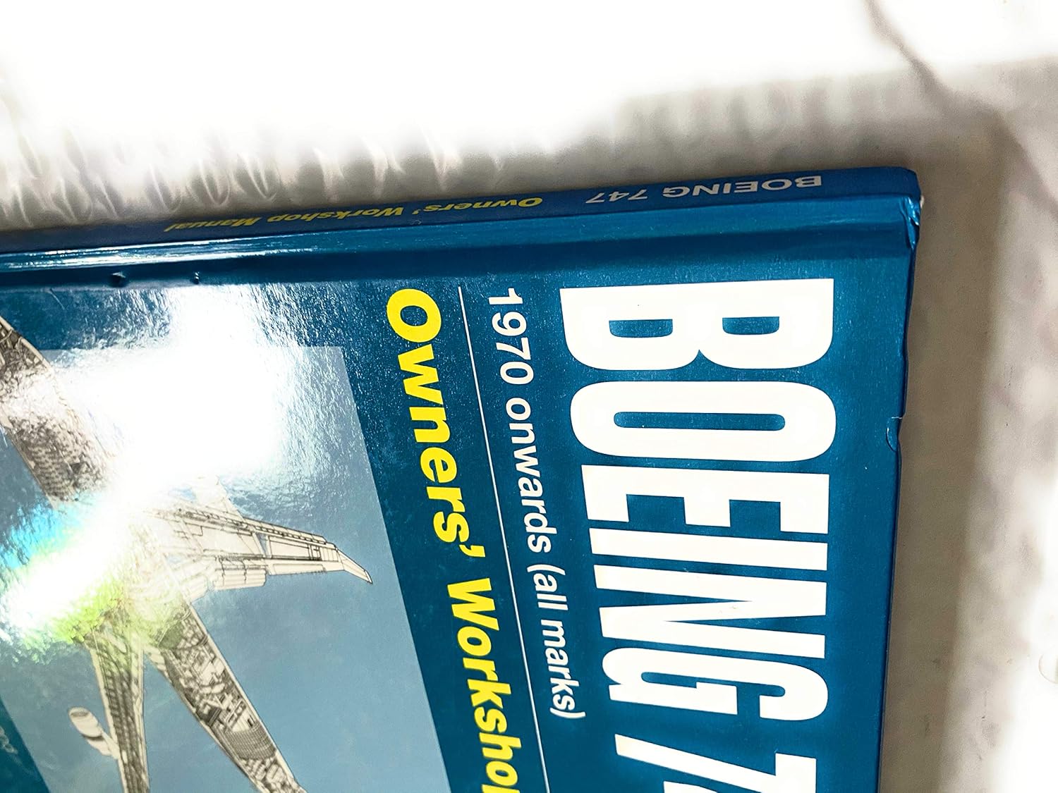 Spine of the Boeing 747 Owners' Workshop Manual
