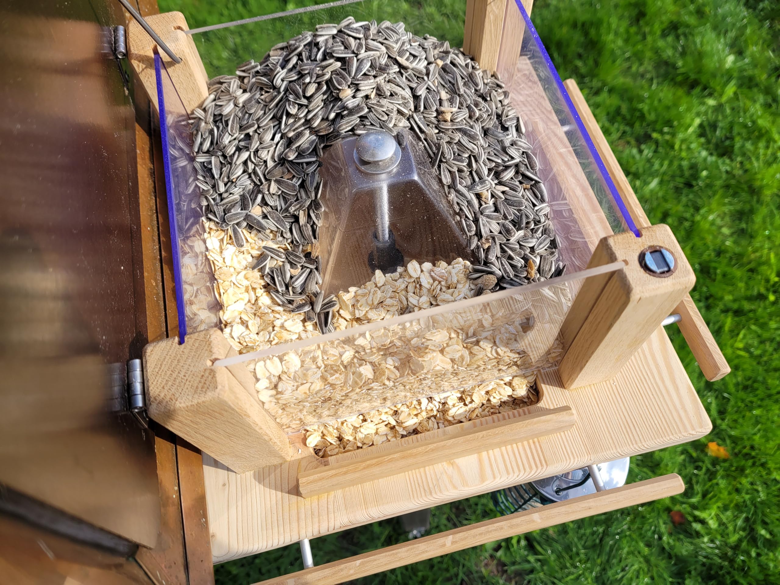 Spender Silo Vogelfütterung