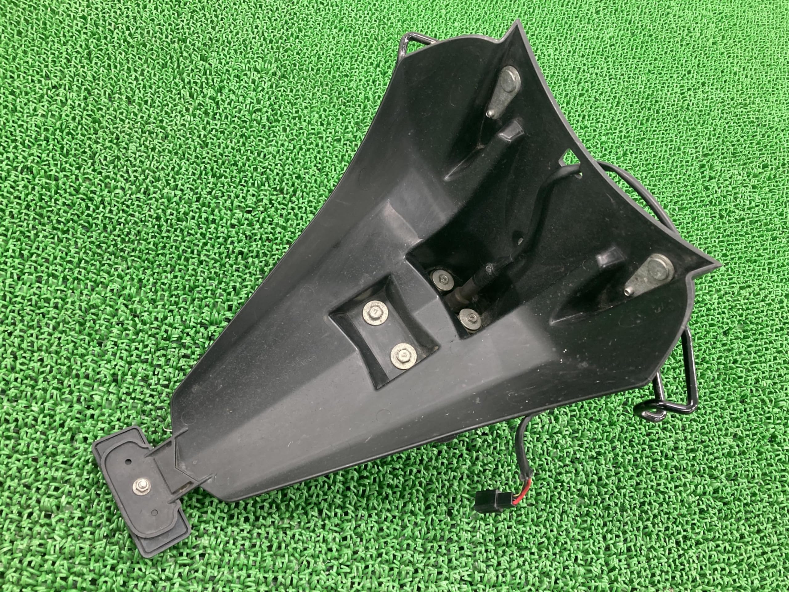 ZZ-R1400 リアフェンダー 35019-0043 カワサキ 純正 バイク 部品