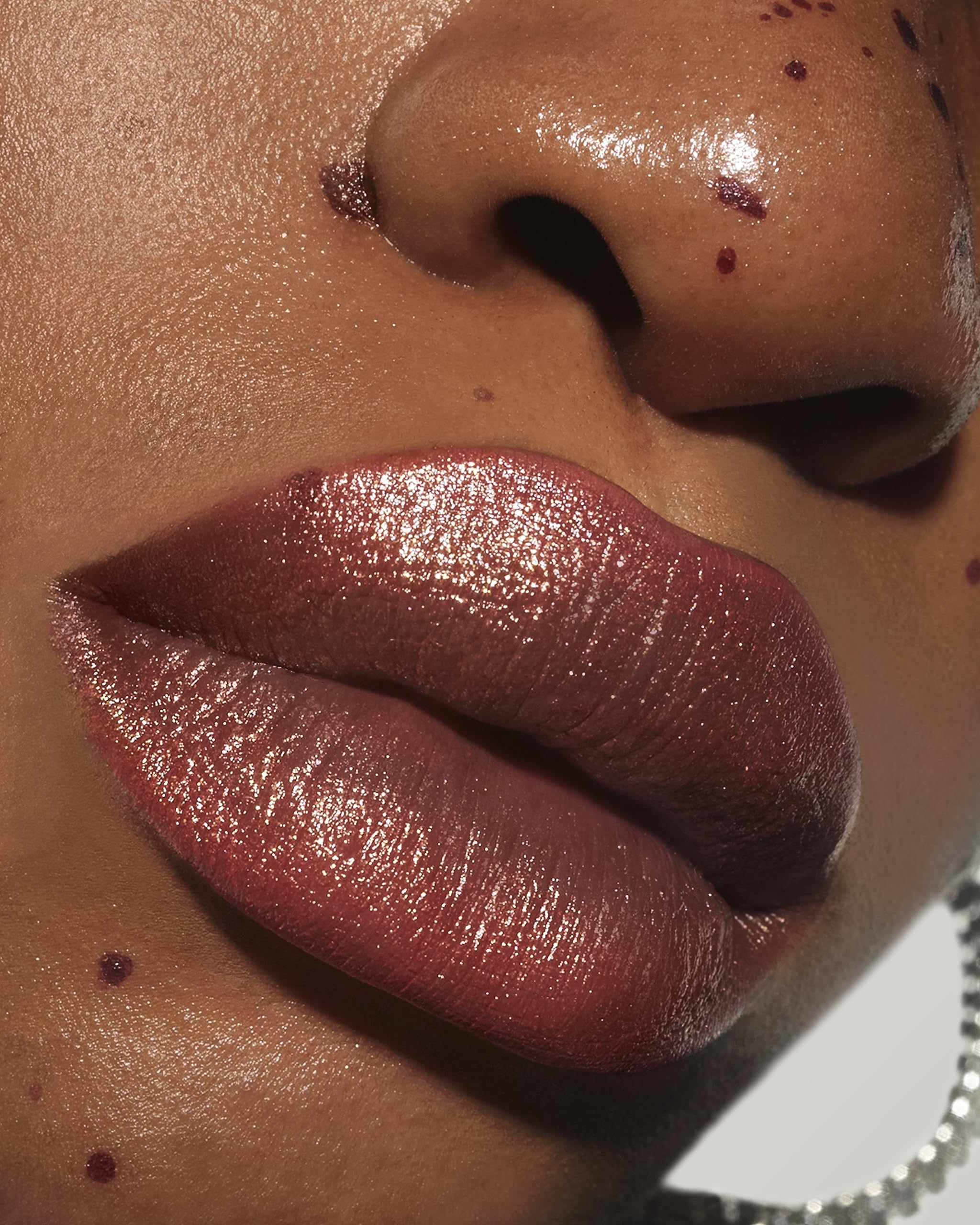 Luckykiss Diamond Lip Glow Bluff