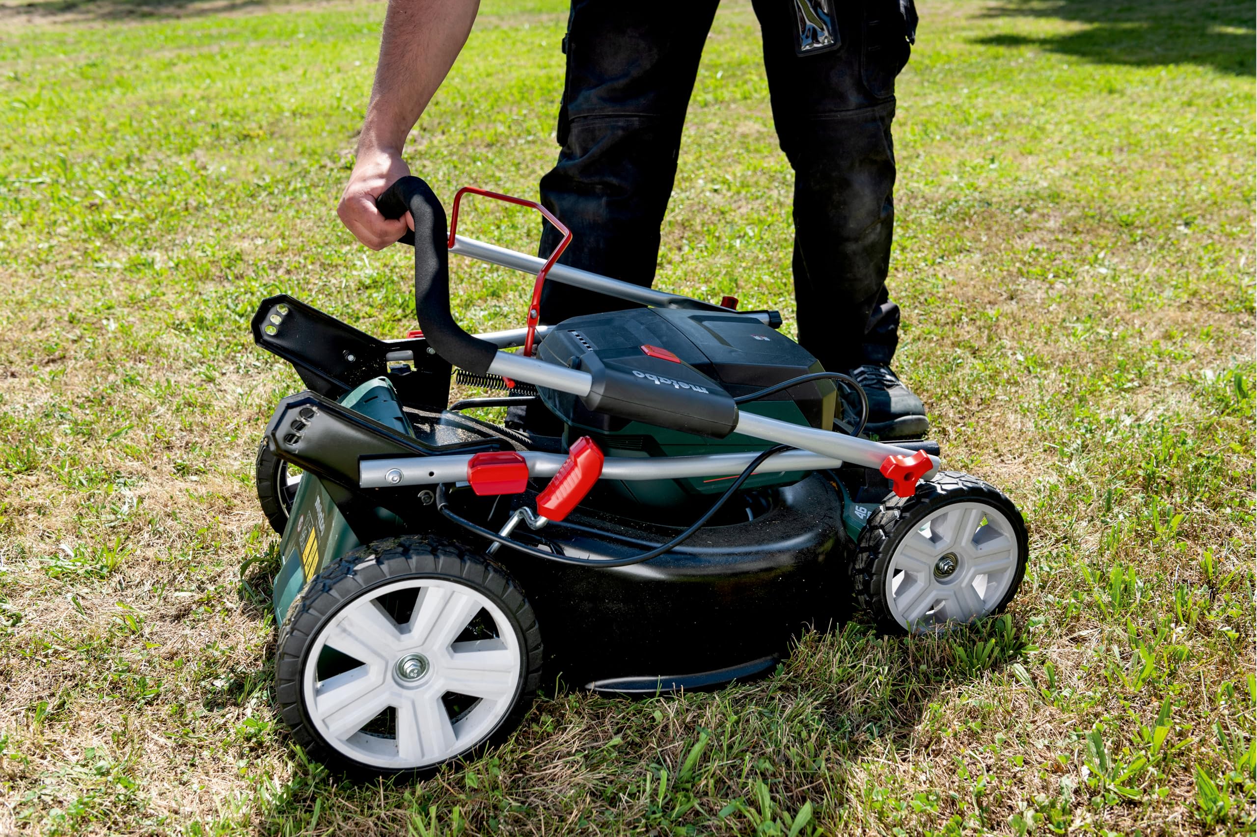 metabo RM 36-18 LTX BL 46 Cortacésped a Batería, 36 V y 46 cm de Corte | Motor Brushless, 7 niveles de altura, área de 800 m², bolsa de 55 l, sin batería ni cargador, función de mulching