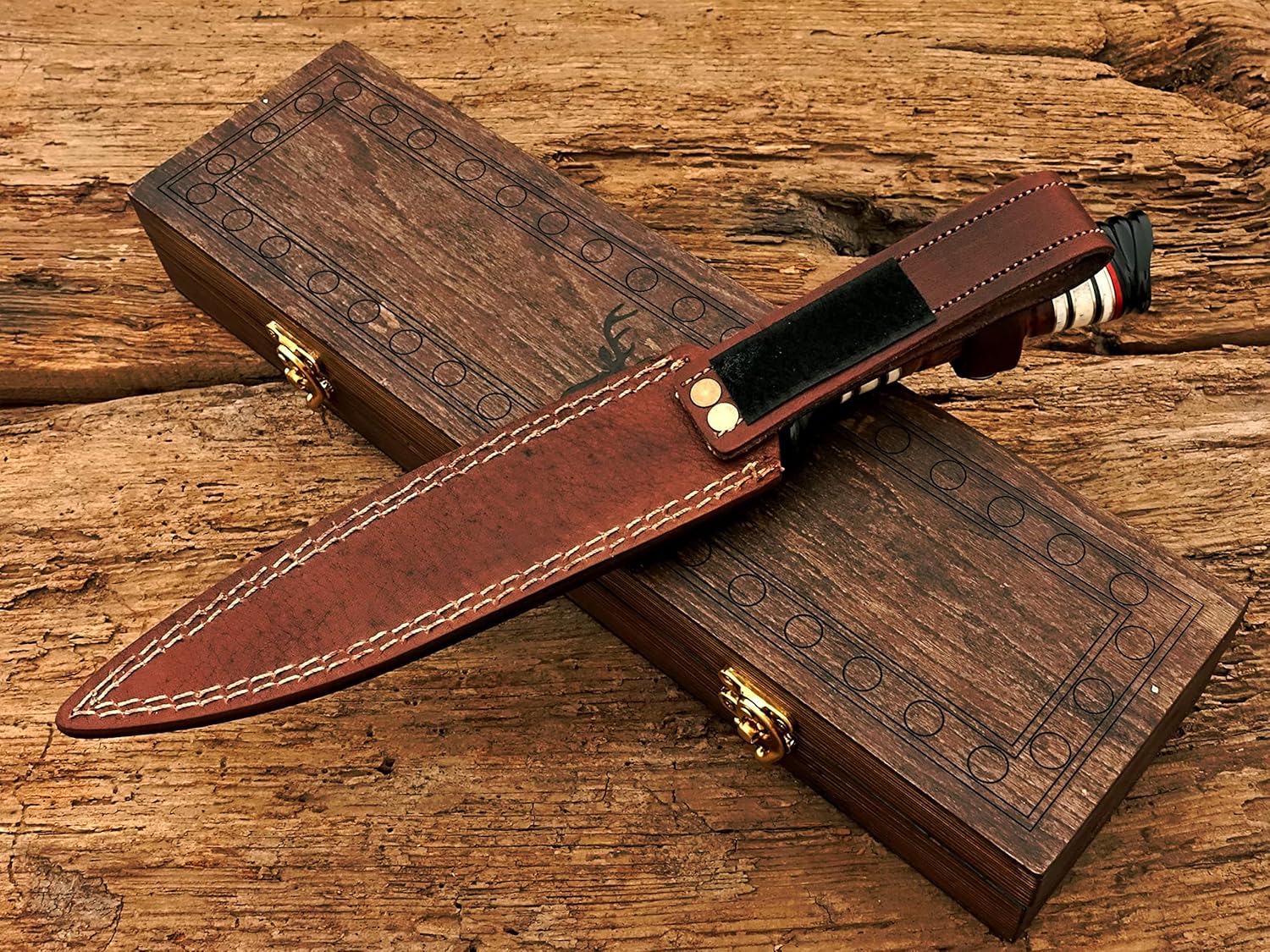 Handmade Twist Damascus Steel Blade, Burl Olivewood Handle, 330 mm Long Roundscale Hunting Specialty Knife with Genuine Leather Sheath