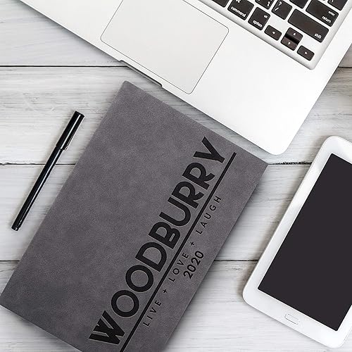 Miniatura 3 de Diario de cuero personalizado  Marrón oscuro, 12 diseños  Cuaderno de texto para mujeres y hombres  Diarios personalizados para escribir para