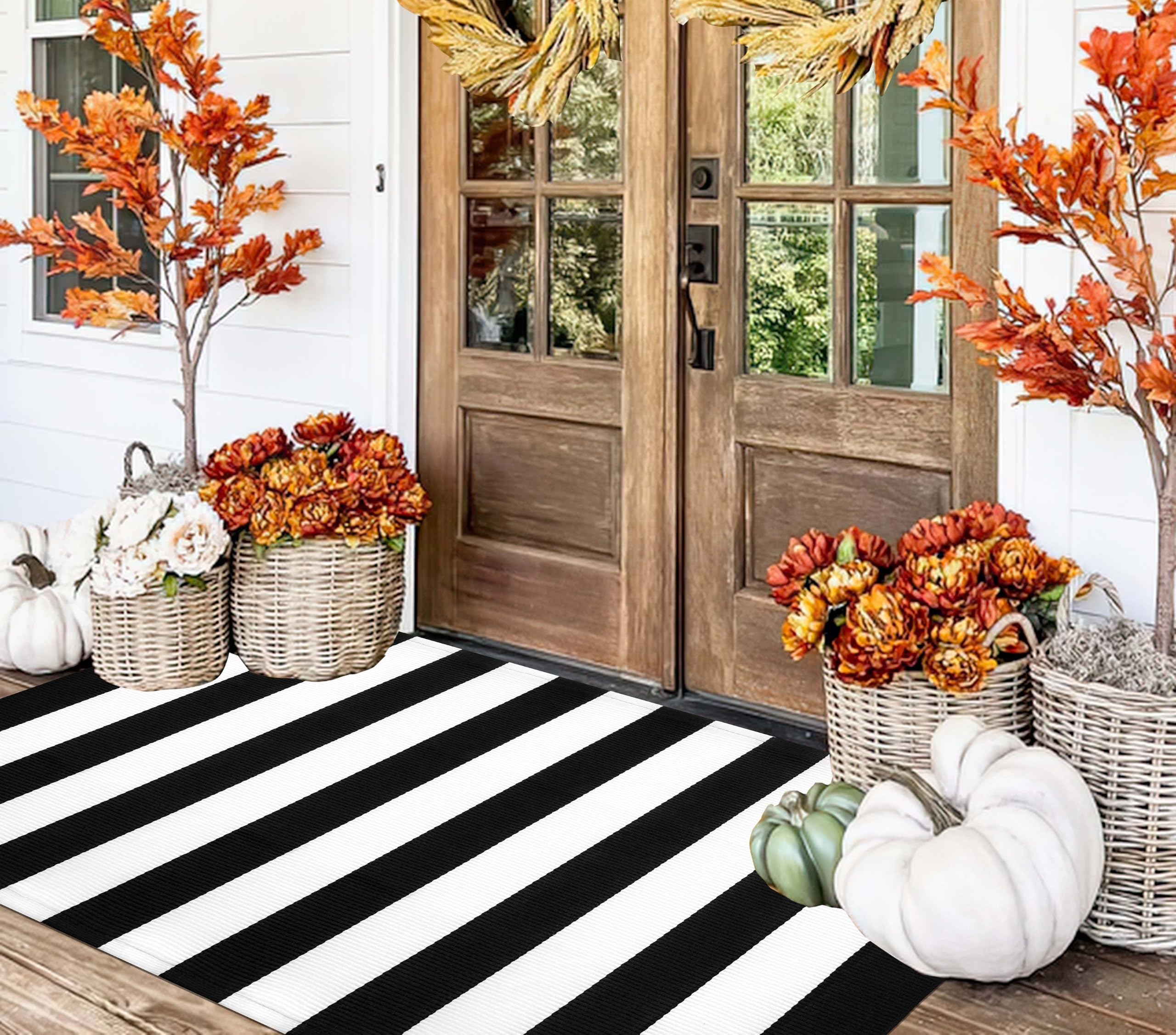 Alfombra de Exterior a Rayas Blancas y Negras de 90 x 150 cm, de algodón