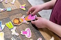 Vista 6 de TS Shure by Bendon Daisy 50463 - Muñeca magnética de madera para niñas, 40 piezas