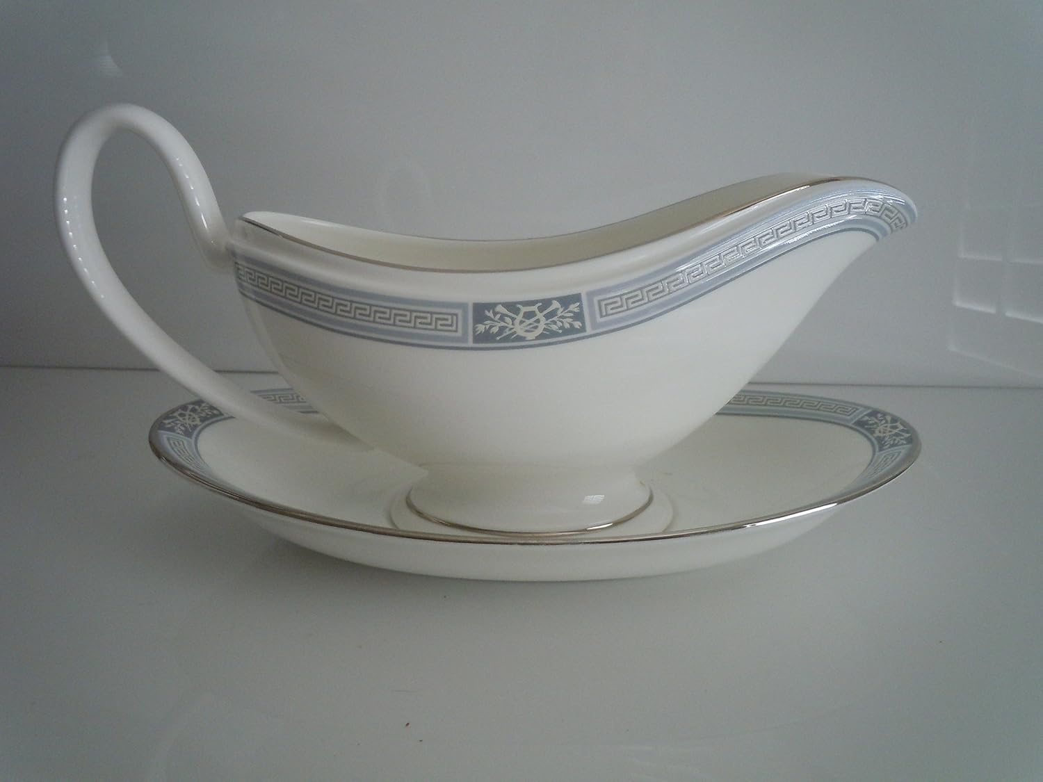 Bellamont Hall Gravy Boat, 9 ounce Gravy Boats