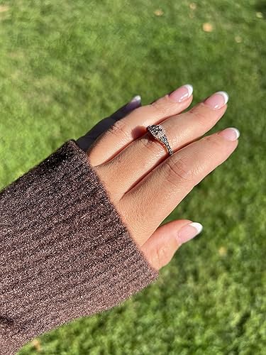 Vista 5 de LE VIAN Anillo de halo con forma de cojín de diamante blanco y chocolate de 12 quilate para mujer Anillo de aniversario de oro rosa de 14 quilates