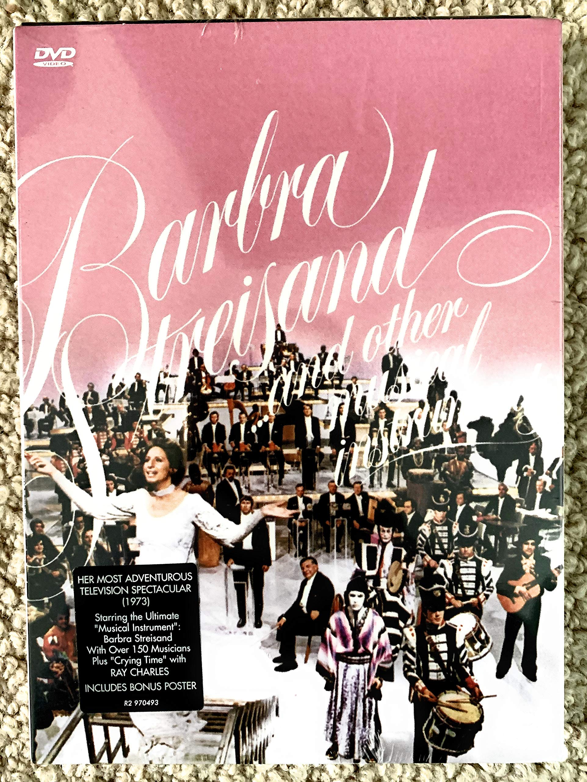 Barbra Streisand : Barbra Streisand and other music instruments