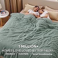 Vista 10 de Bedsure GentleSoft Twin Blanket for Couch - Cozy Soft Blankets for Women, Cute Small Fleece Throws for Girls, Light Grey, 60x80 Inches