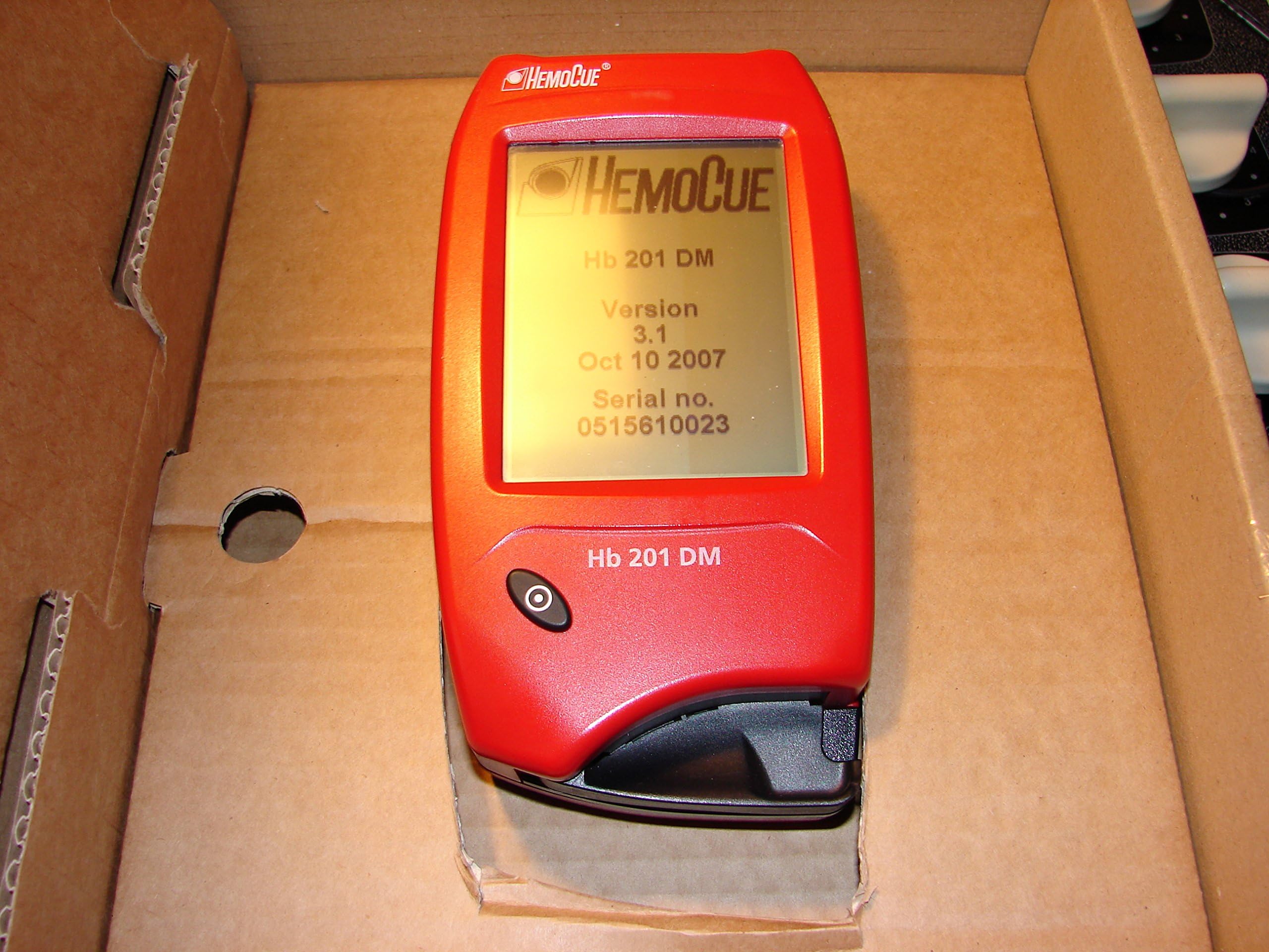 Hb 201 DM Hemoglobin Analyzer