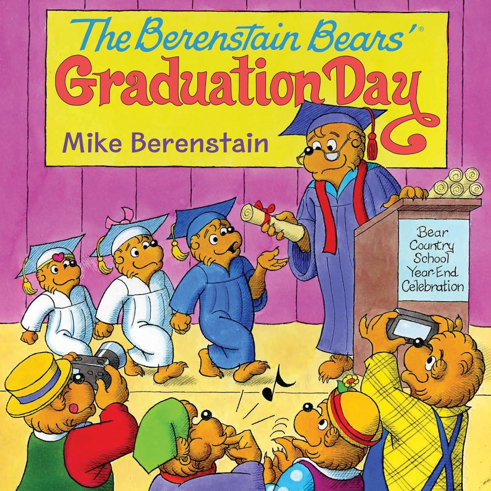 The Berenstain Bears' Graduation Day: An Entry in the Classic Kids Series about the End of the School Year