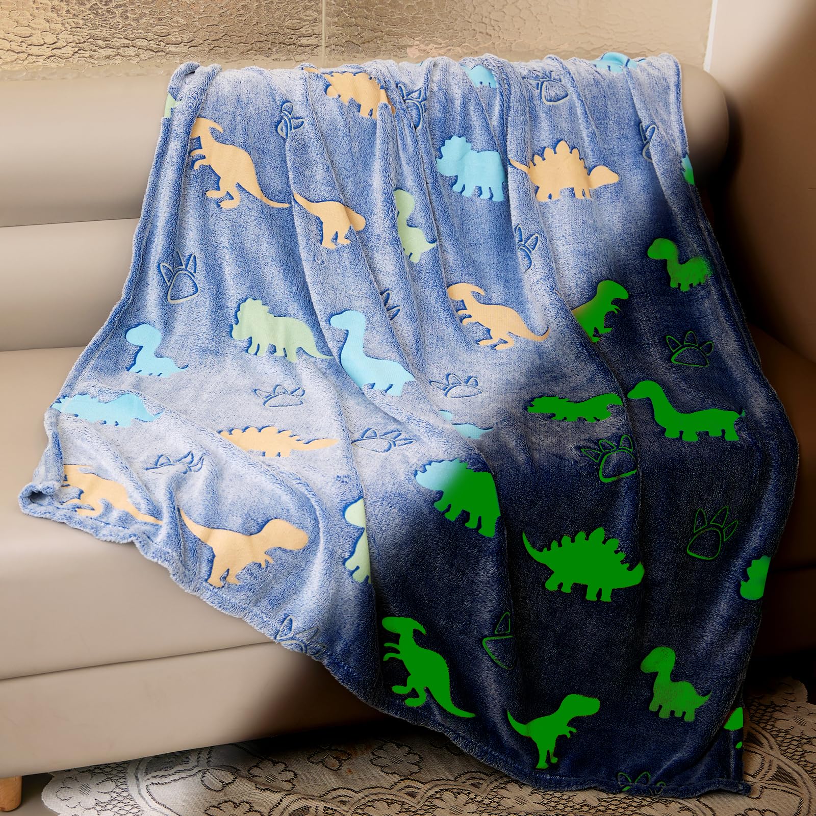 Yeqivo Kuscheldecke, Leuchten im Dunkeln Kinderdecke, Fleecedecke Weiche Flauschig, Babydecke Warme Kuschelig, Sofadecke Superweiche Weiche Flanelldecken (Blauer Dinosaurier,130 * 150CM)