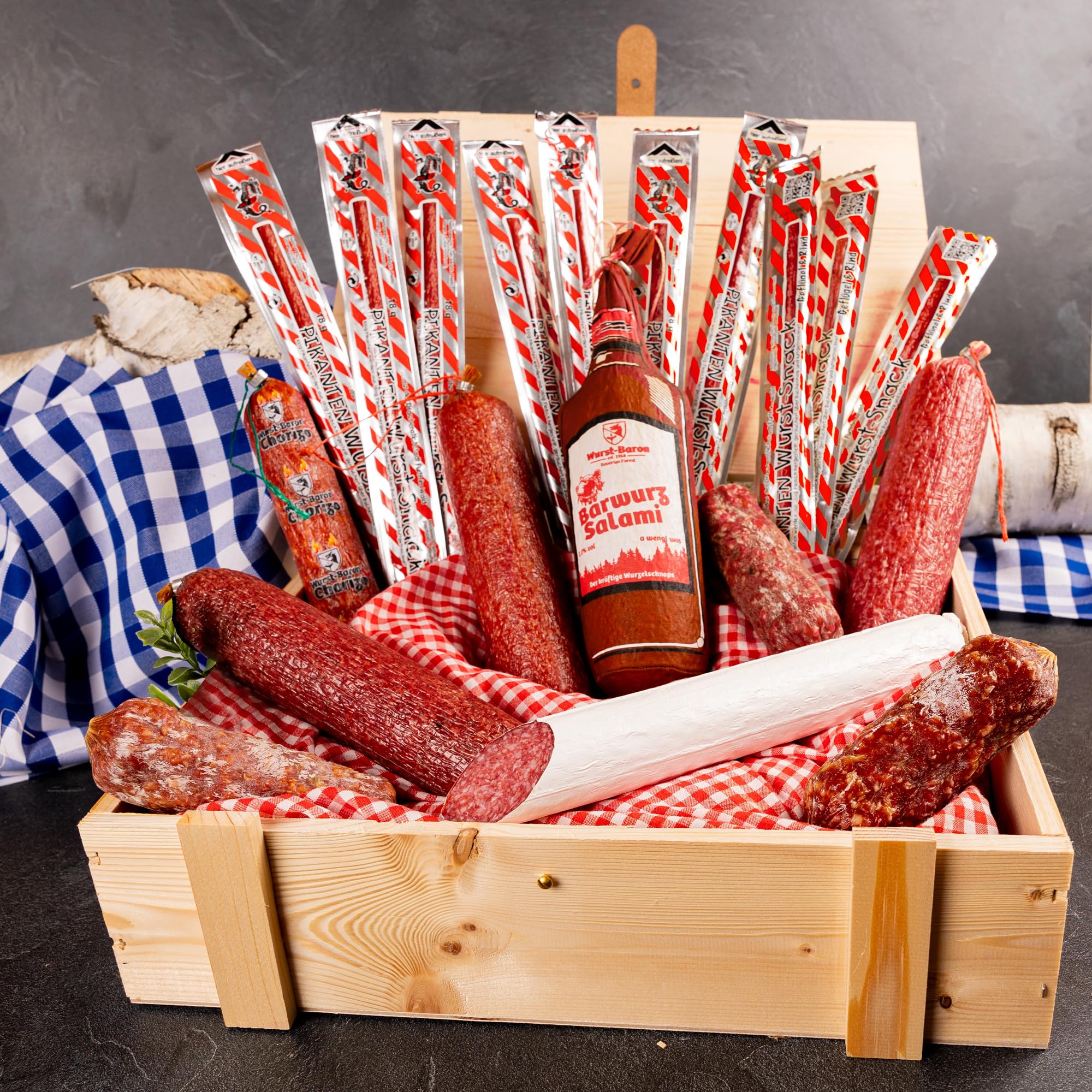 WURSTBARON® Salami Wurst Geschenkbox aus Holz mit Salamispezialitäten