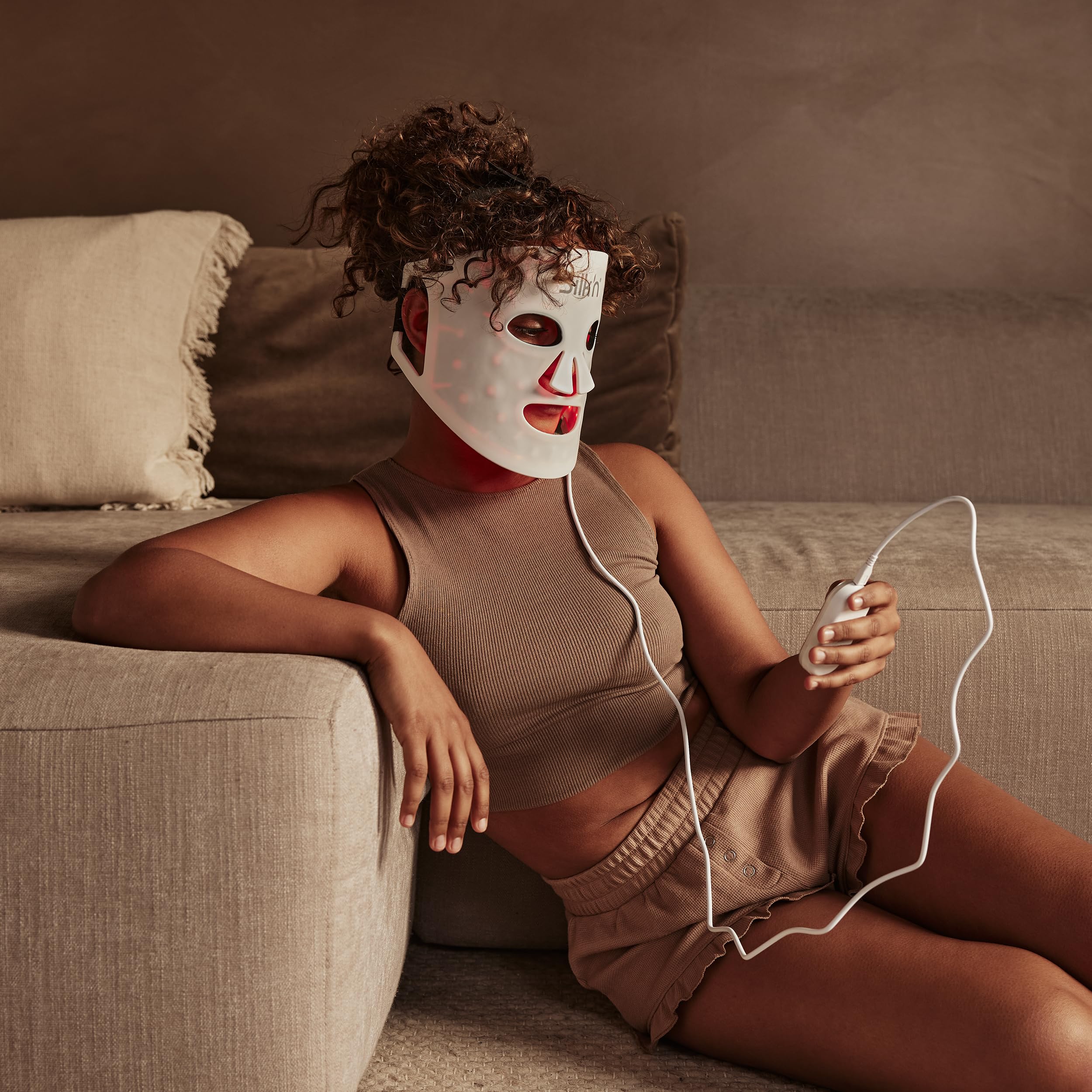 Silk'n Maschera LED viso I LED Face Mask 100 I Maschera per la cura del viso con tecnologia luce LED I senza fili, in silicone, 100 LED