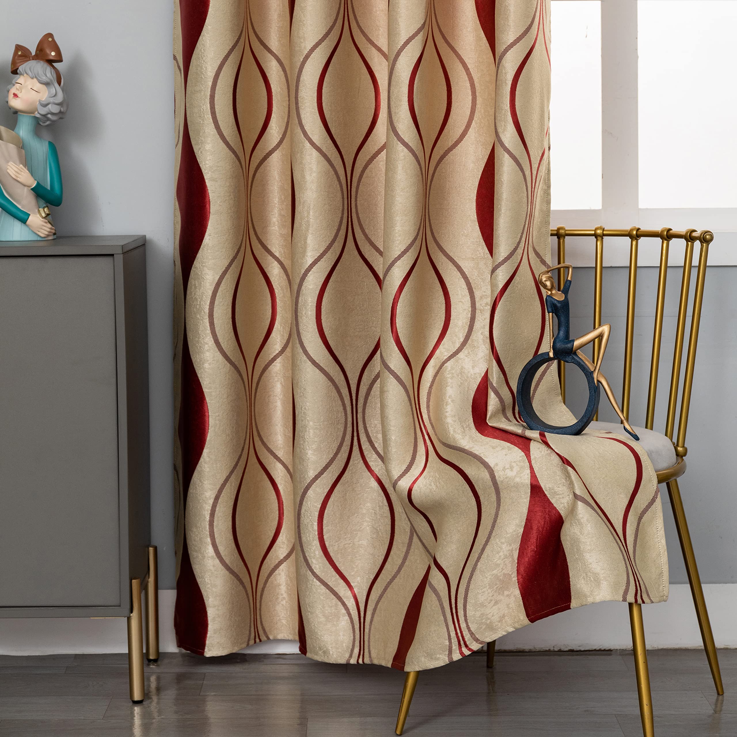 GIRASOLE HOME® Paire de rideaux jacquard semi-opaques à motif ondulé, tende molle isolante thermique pour salon, chambre et intérieur, 2 panneaux avec œillets (Or-Rouge, 140 x 275 cm)
