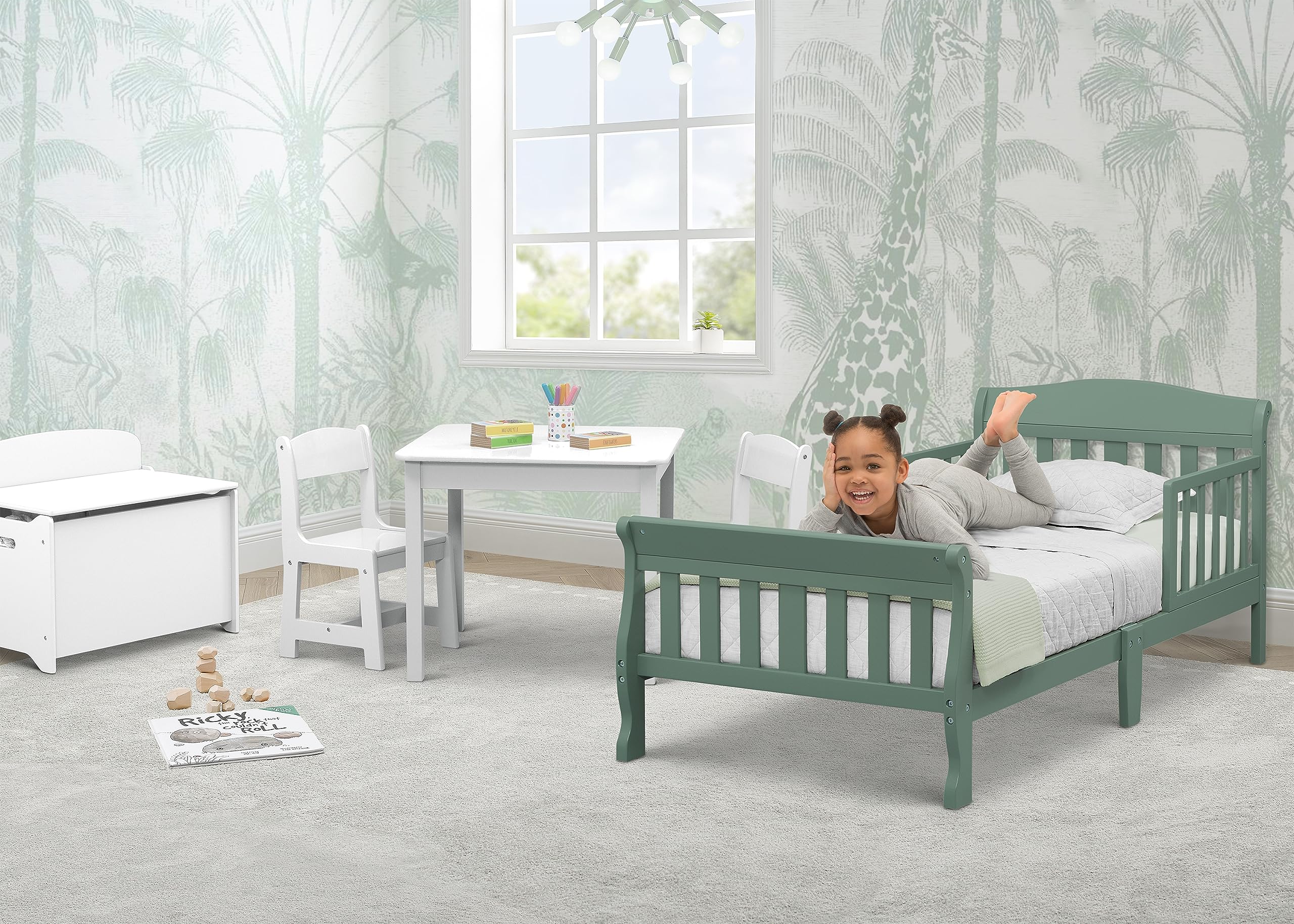 Delta Children Canton Toddler Bed