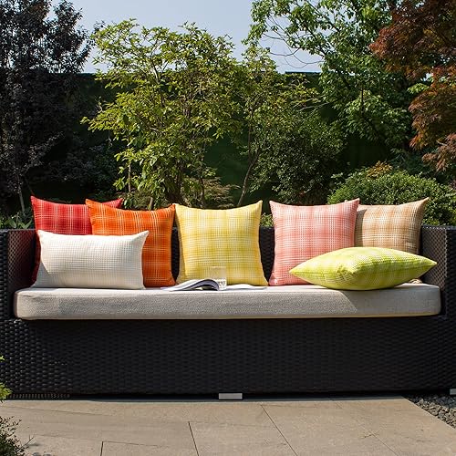 Miniatura 8 de Kevin Textile - Fundas de almohada impermeables de lino para exteriores, para sala de estar, sofá, día de las niñas, paquete de 2, 18 x 18 pulgadas,