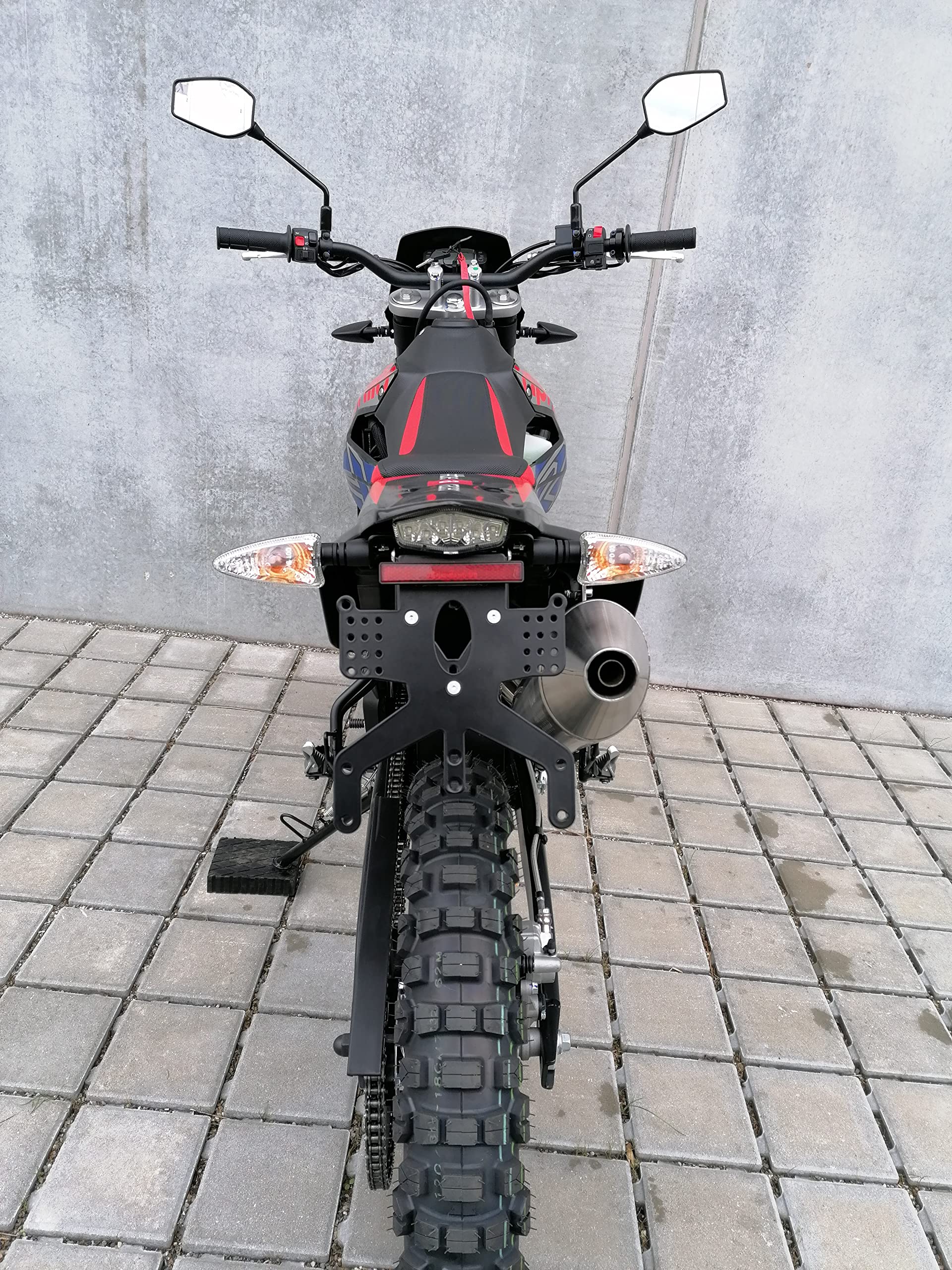 Kennzeichenhalter GroFaTec Revo Short für Aprilia RX125 SX125 2018-2024 Kennzeichenträger Enduro RX 125 Supermoto SX 125 Träger Halter kurzes Heck Heckumbau Kennzeichenhalter sx125 rx125