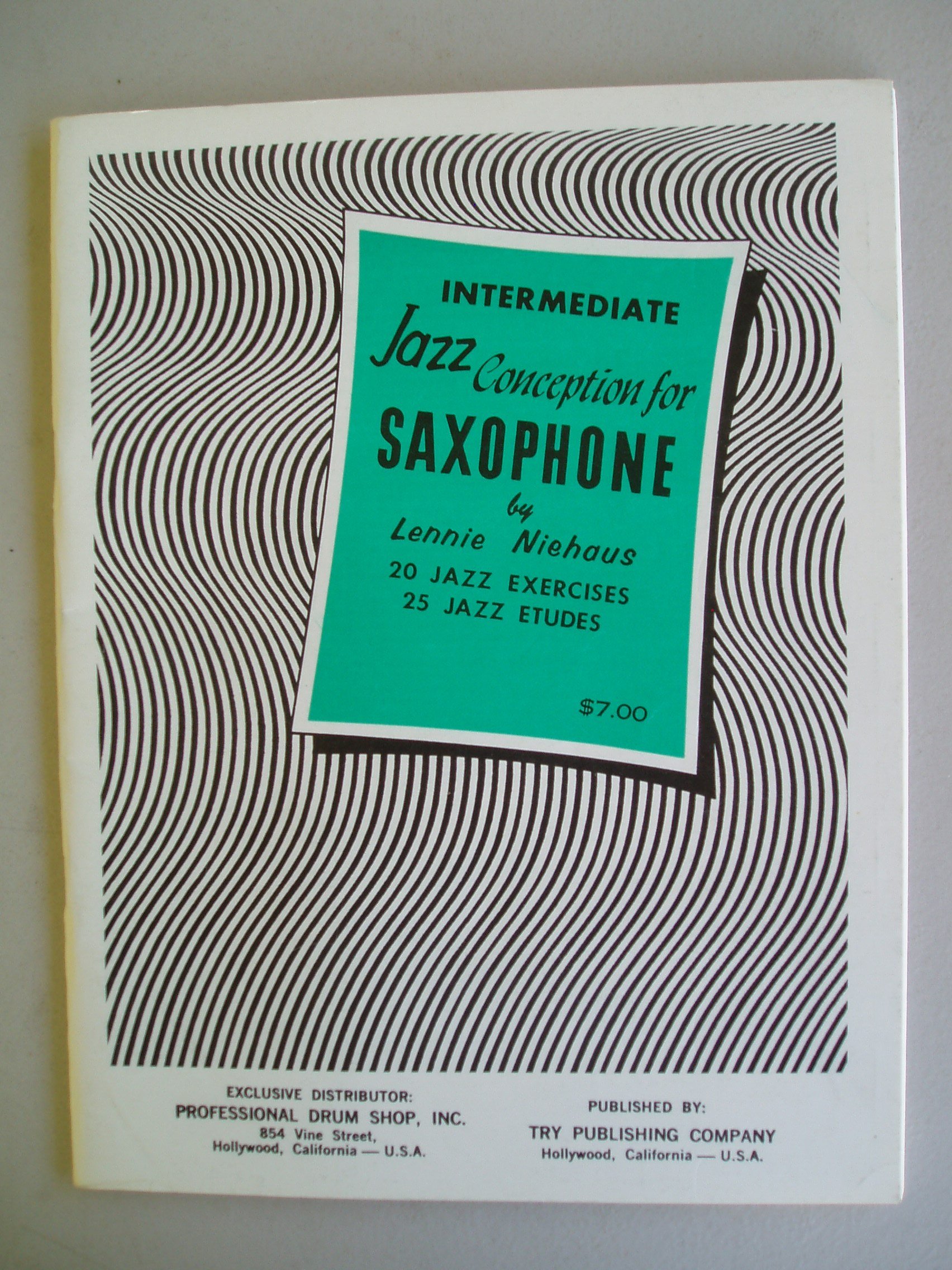 Intermediate Jazz Conception for Saxophone : 20 Jazz Exercises, 25 Jazz Etudes