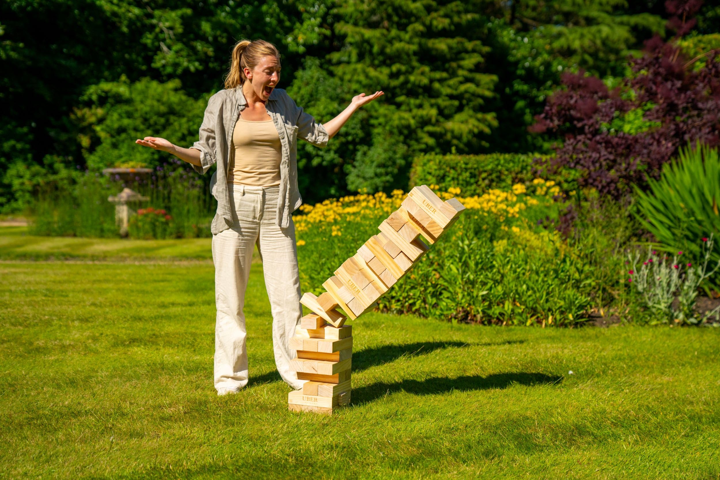 Uber Games - Torre di legno di pino - Dimensioni gigante - Giochi gigante da giardino - Torri in legno di pino certificato FSC - Ideale per eventi, matrimoni