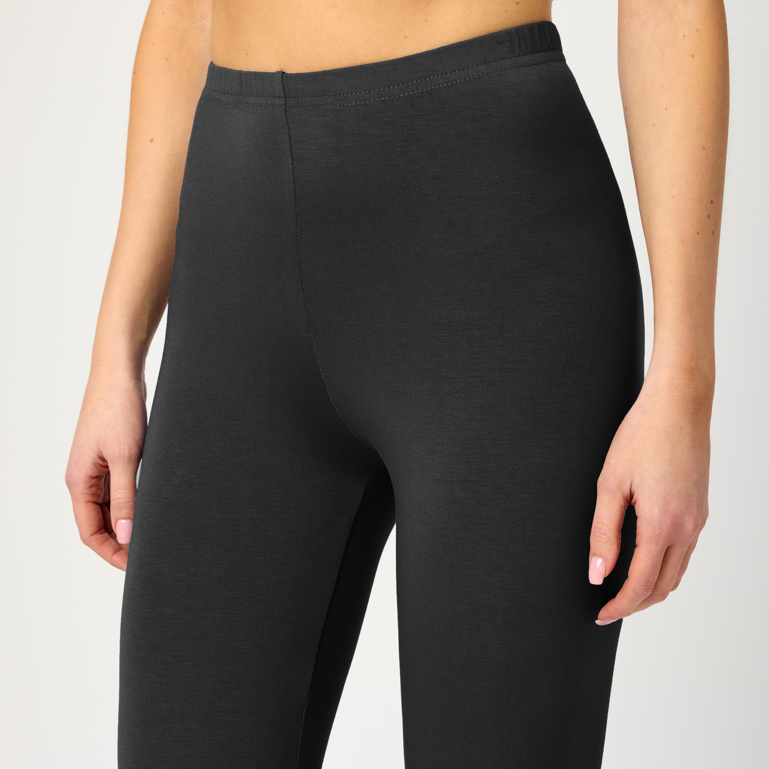 Merry Style Leggins Corti Donna 3/4 Pantaloni Capri Leggins Donna in Viscosa Traspirante, Pantaloncini Fitness Corti per Sportivi o Casual MS10-144