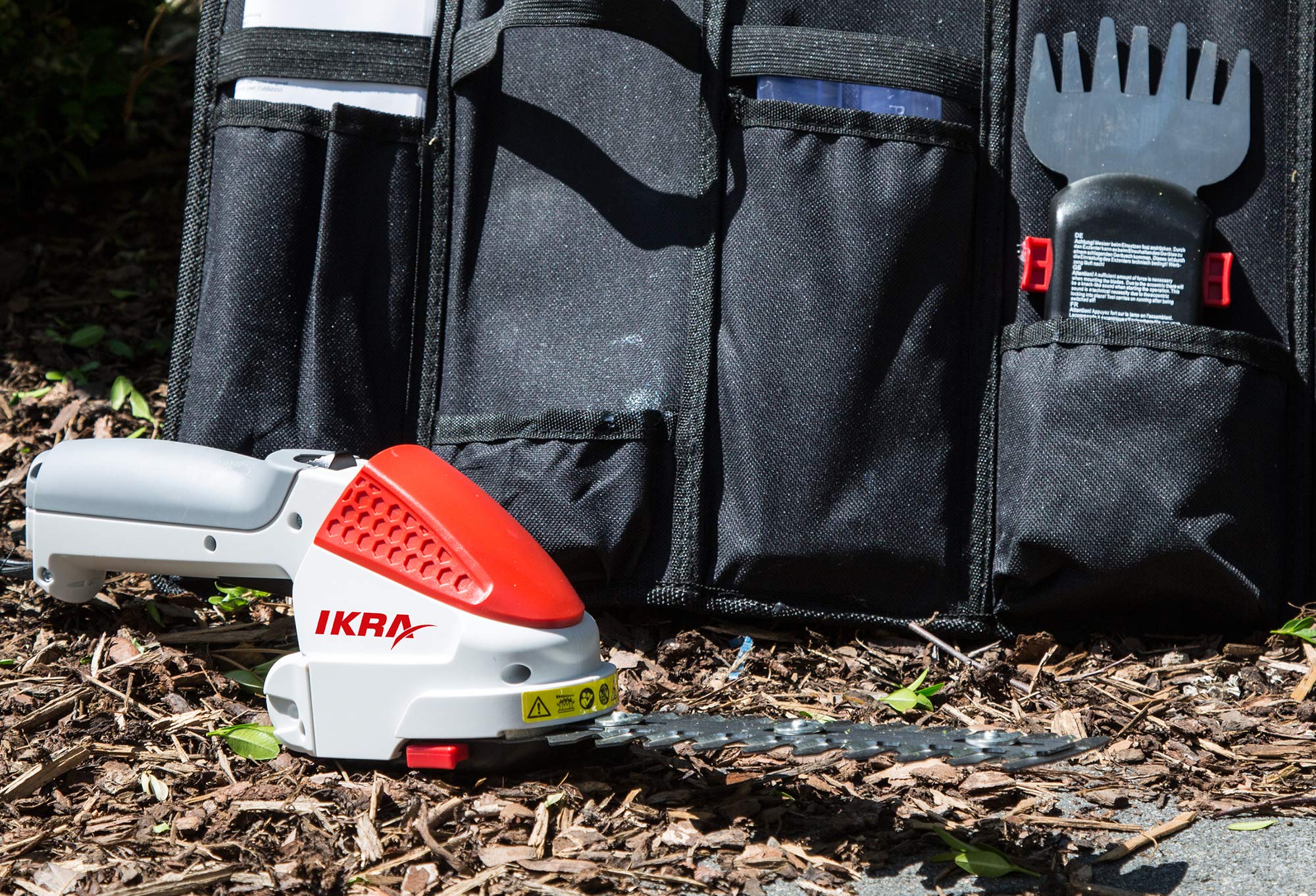 IKRA Akku Grasschere Strauchschere 2in1 IGBS 1054 LI 7,2V Laufzeit max 175 Min inkl Akku Ladegerät & Tasche, Grau/ Rot