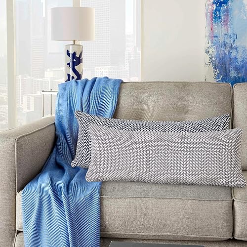 Miniatura 9 de LR Home Diamond Delight - Almohada lumbar geométrica, color azul y blanco