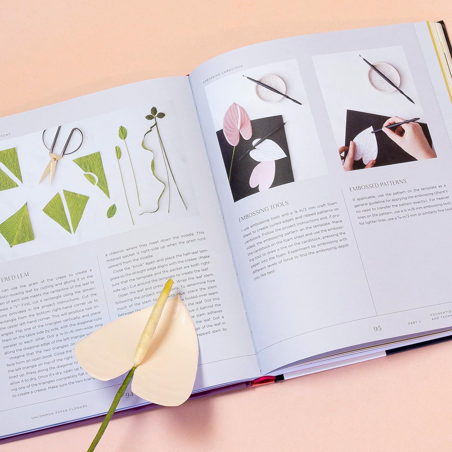 Uncommon Paper Flowers: Extraordinary Botanicals and How to Craft Them