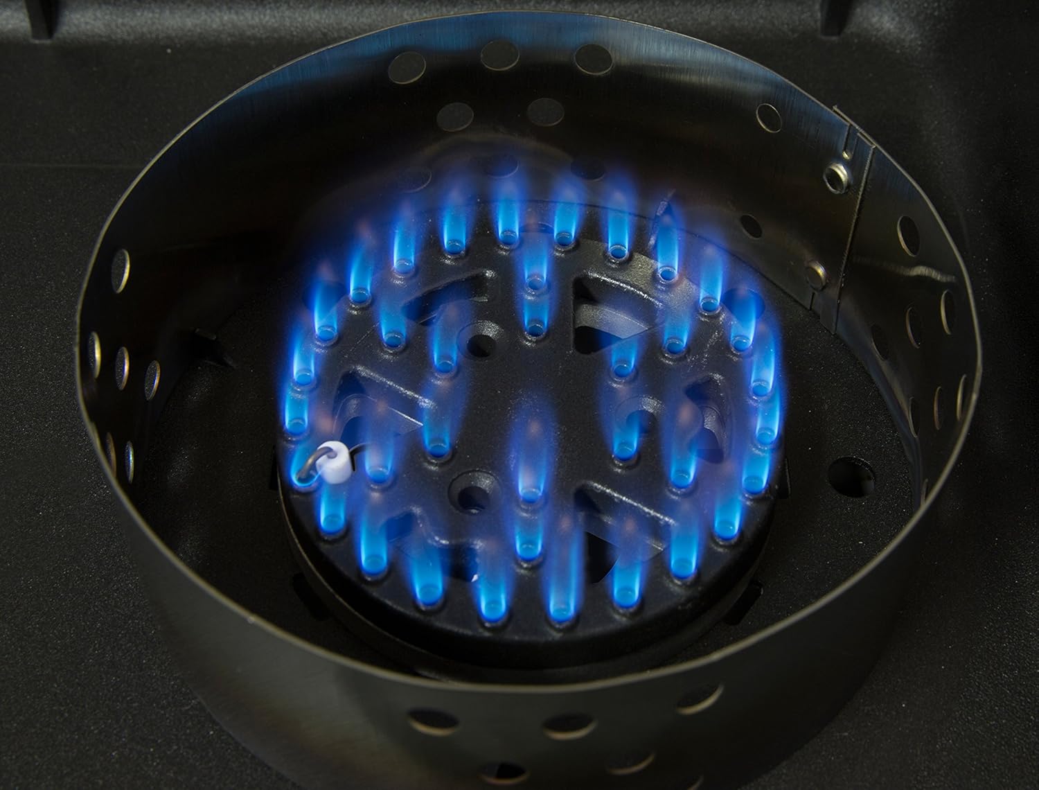Broil King 920254 Porta-Chef Portable Camping Stove, Black