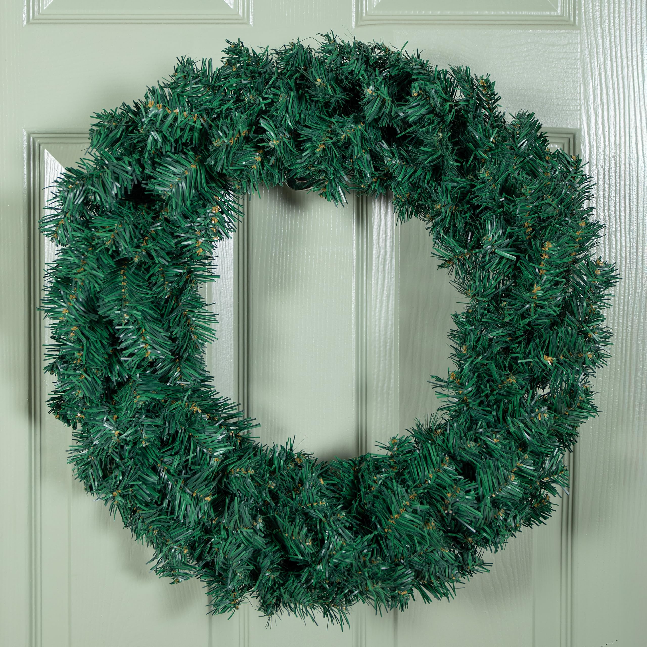 60Cm Samuel Alexander Plain Green Artificial Hanging Christmas Wreath With 160 Tips from B&Q
