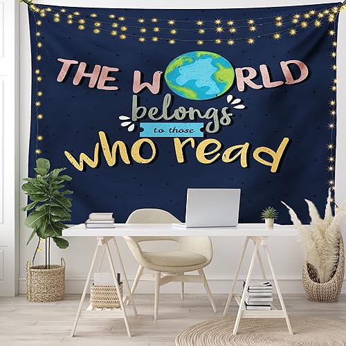 Miniatura 7 de Ambesonne Tapiz de libro, tamaño King, el mundo pertenece a los que leen palabras inspiradoras sobre fondo azul oscuro, colcha colgante de pared,