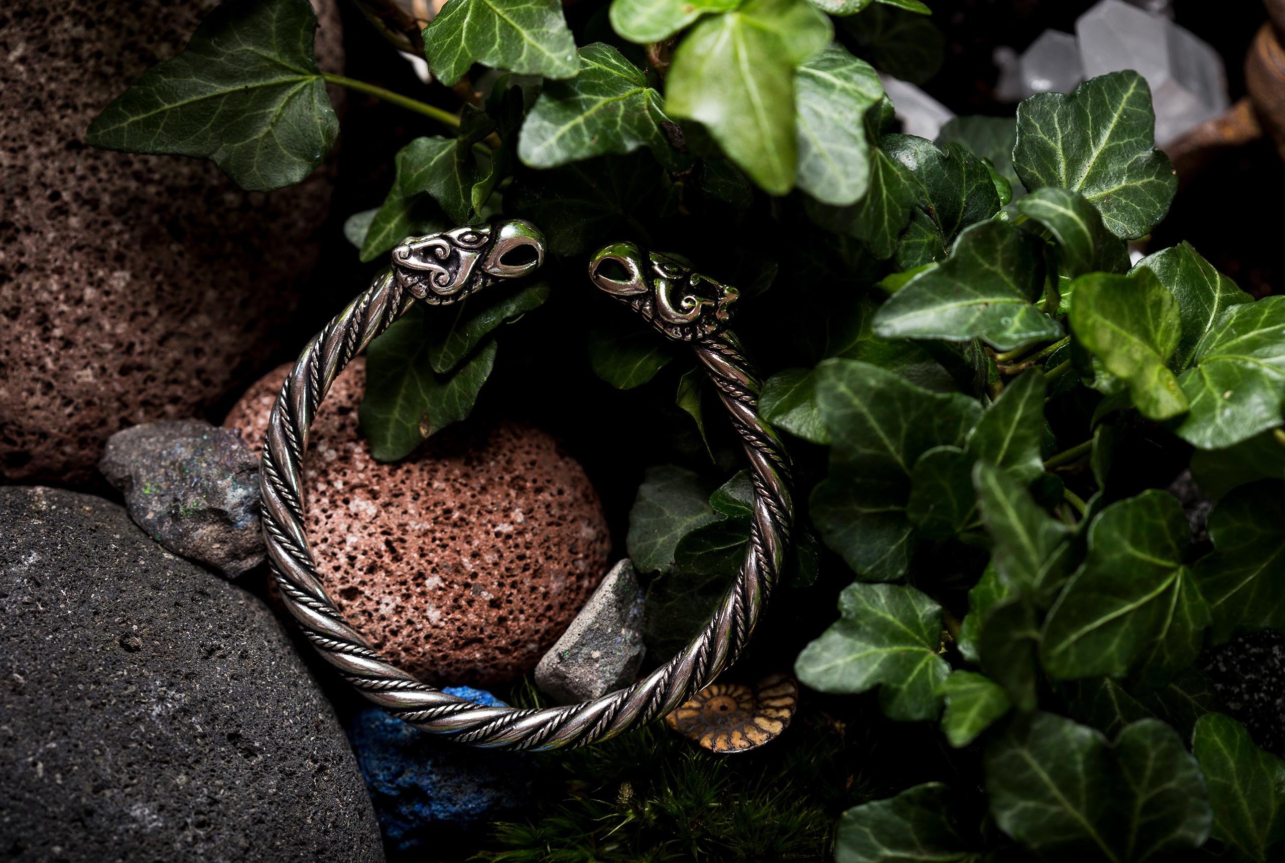 Windalf Wikinger Armreif ODINS RABEN Ø 5.6 cm Odin-Schmuck Hugin & Munin Armschmuck Handarbeit 925 Sterlingsilber
