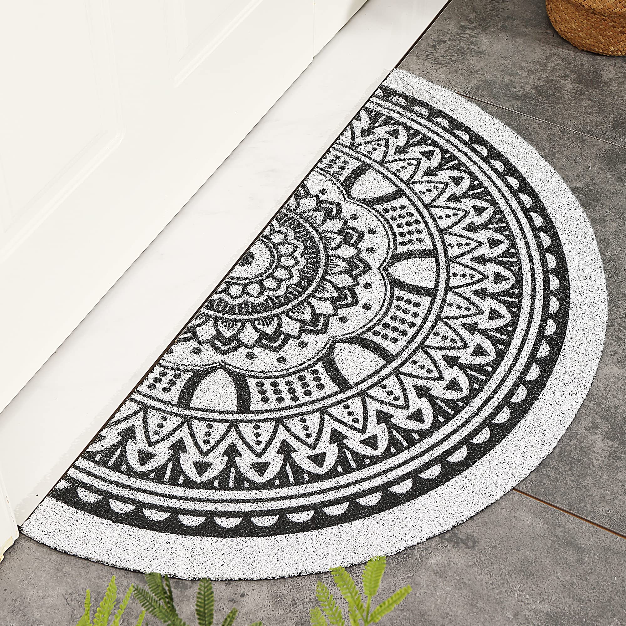 Zeeinx Welcome Door Mat Boho Doormat Half Circle Area Rug Front Door Mat Outdoor Non Slip Absorbent Floor Mat Entrance Doormat for Patio,Home,Classroom,17.7"x35.4"-Black Leaf