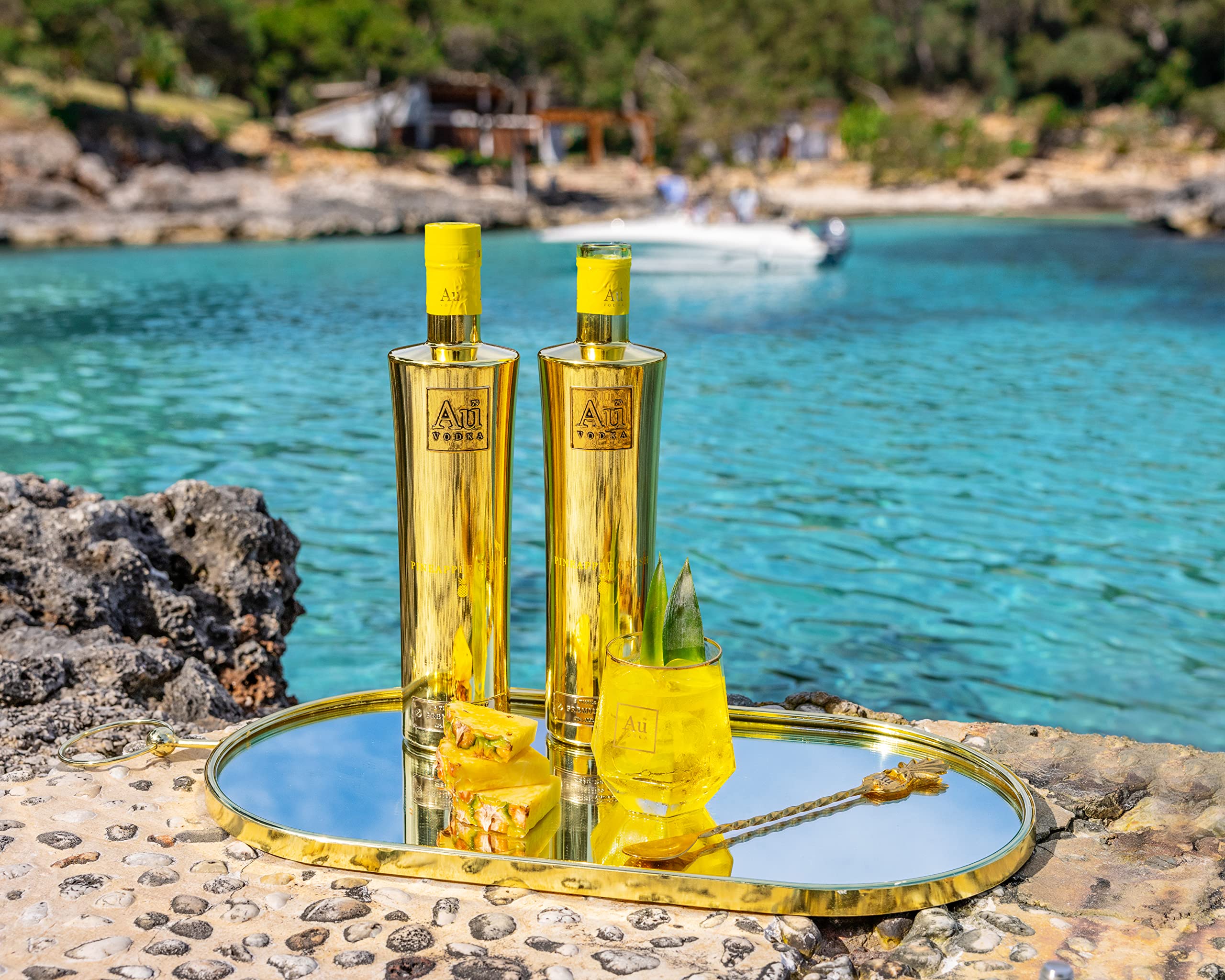 Au Vodka Pineapple Crush 0,7l (35,2% Vol.)