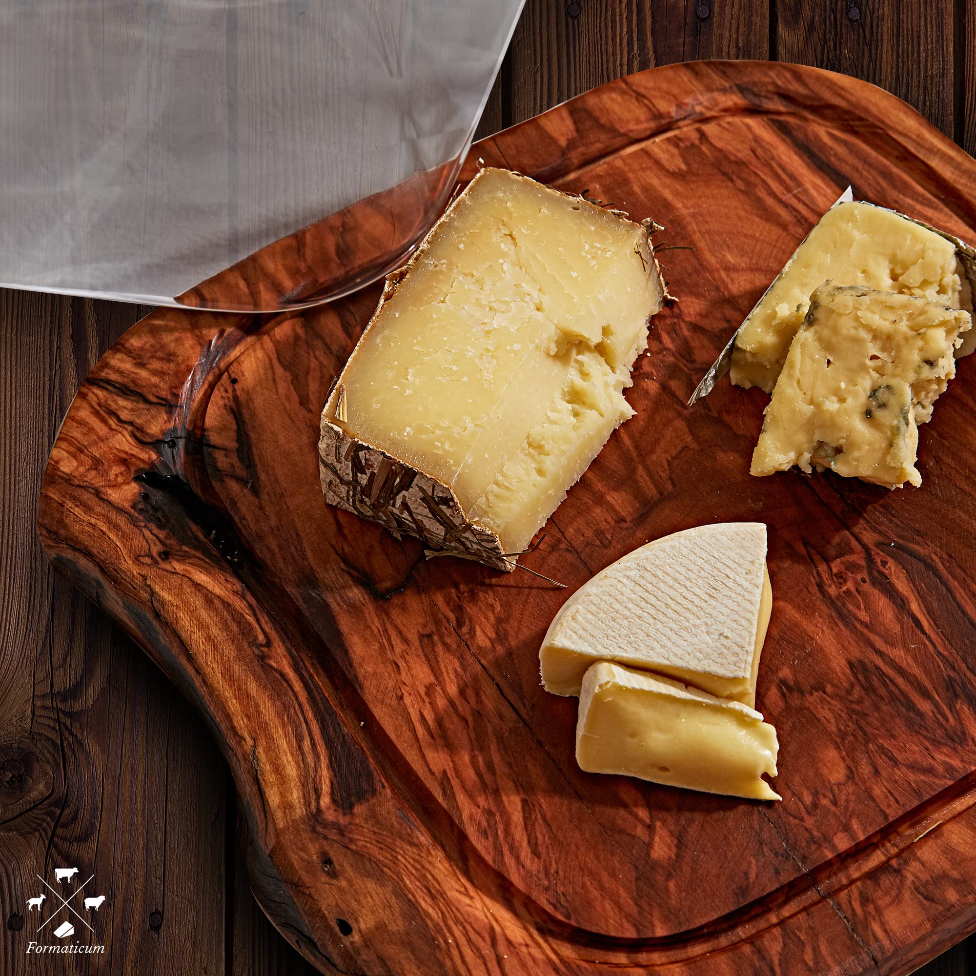 Formaticum Olive Wood wGlass Dome Cheese Board - Charcuterie Platters for Serving Food Bread Cake - Unique Idea Housewarming Gift for New Home Wedding Gifts for Couple Cool Bridal Shower Gift product thumbnail 7