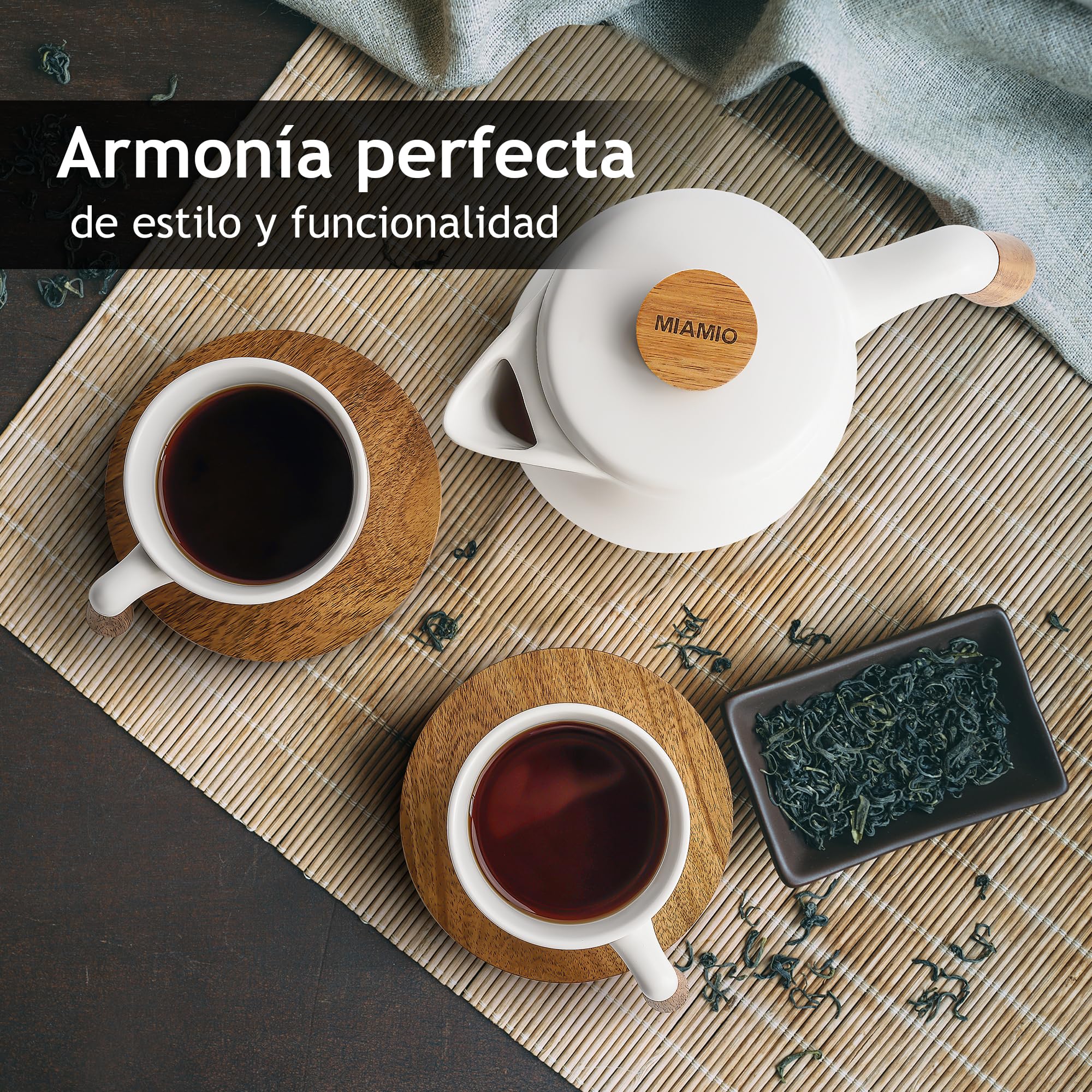 MIAMIO – Juego de tetera de cerámica de 1000 ml con infusor y tazas/colador de té, 4 tazas de té de cerámica (300 ml), platitos de bambú/asa para el hogar y el despacho (Blanco)